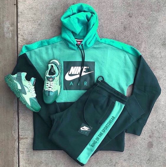 𝐬𝐮𝐢𝐭 (𝐭𝐨𝐩 + 𝐩𝐚𝐧𝐭𝐬 + 𝐬𝐡𝐨𝐞𝐬)