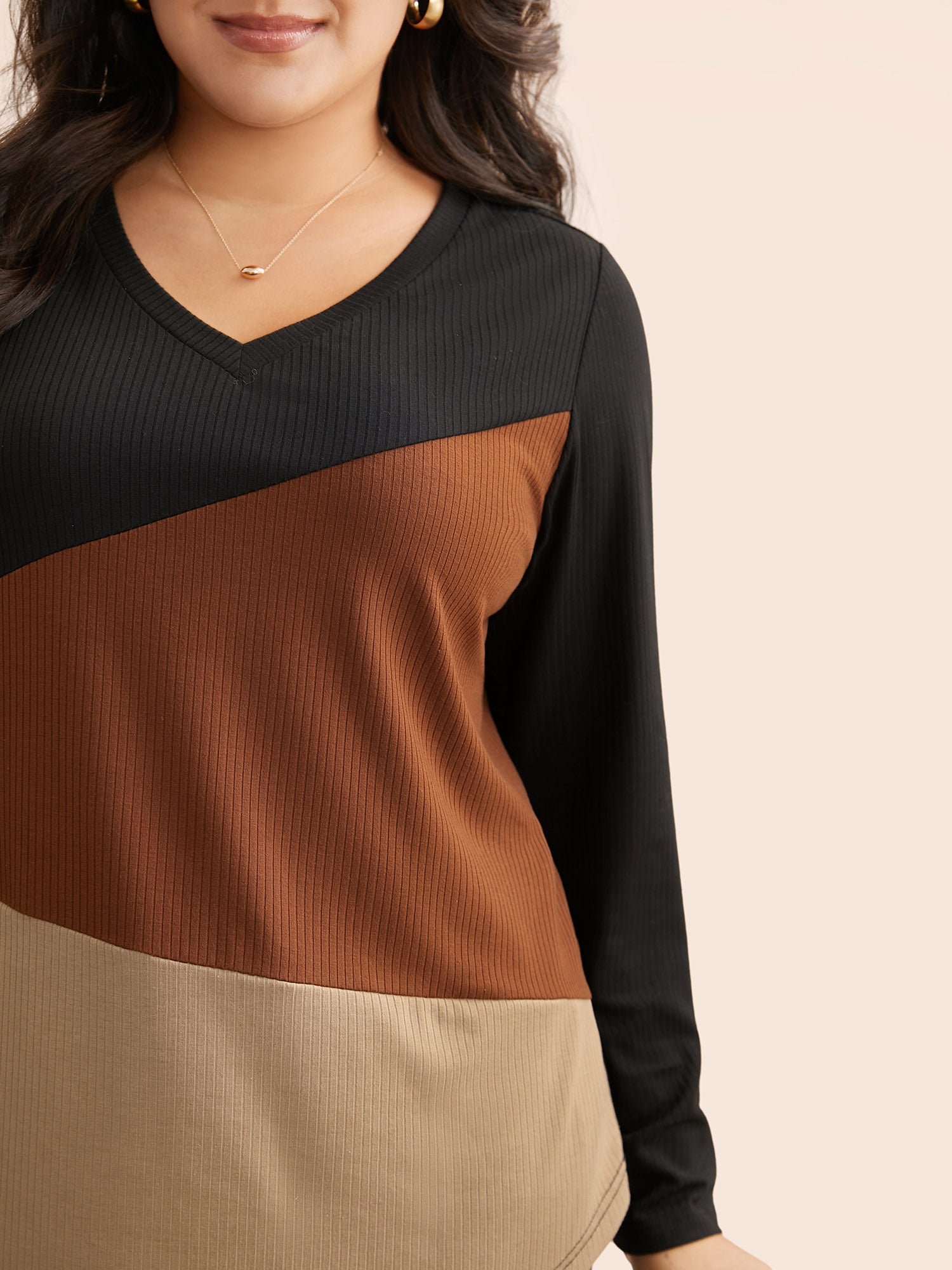 V Neck Contrast Patchwork Rib Knit T-shirt