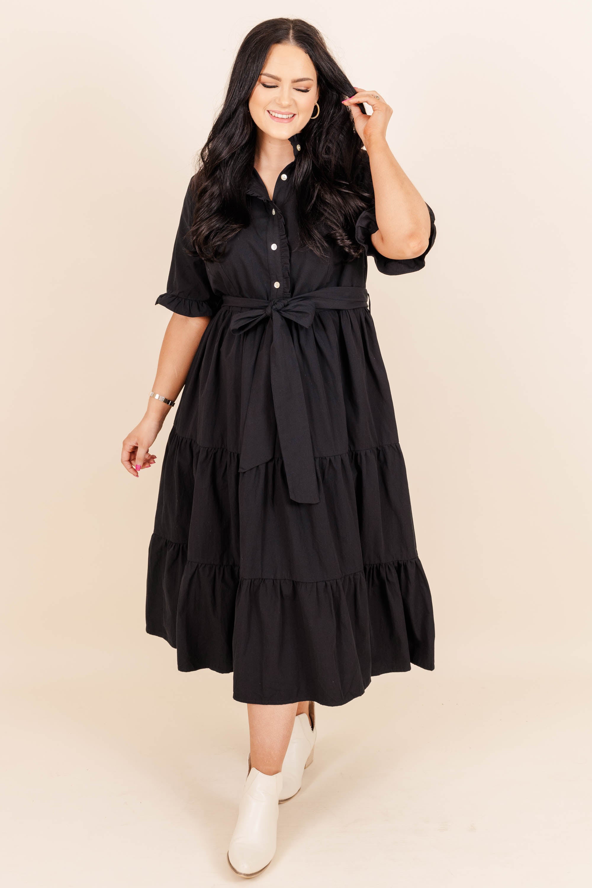 Guess Who's Back At It Midi Dress. Black