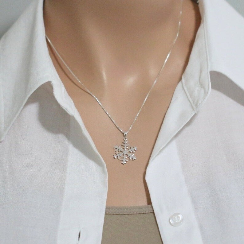 Winter Necklace, Snowflake Necklace, Bridesmaid Necklace, Gift for Her