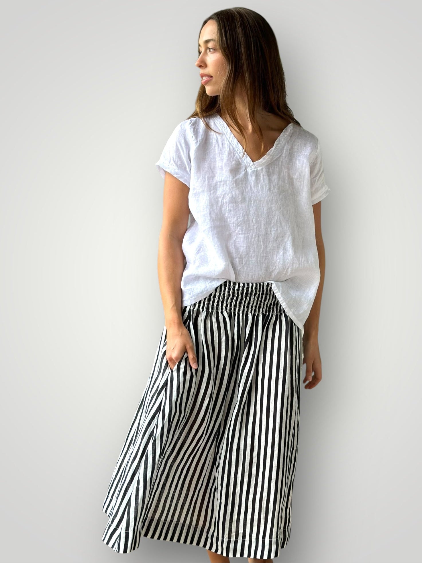 small black stripe linen