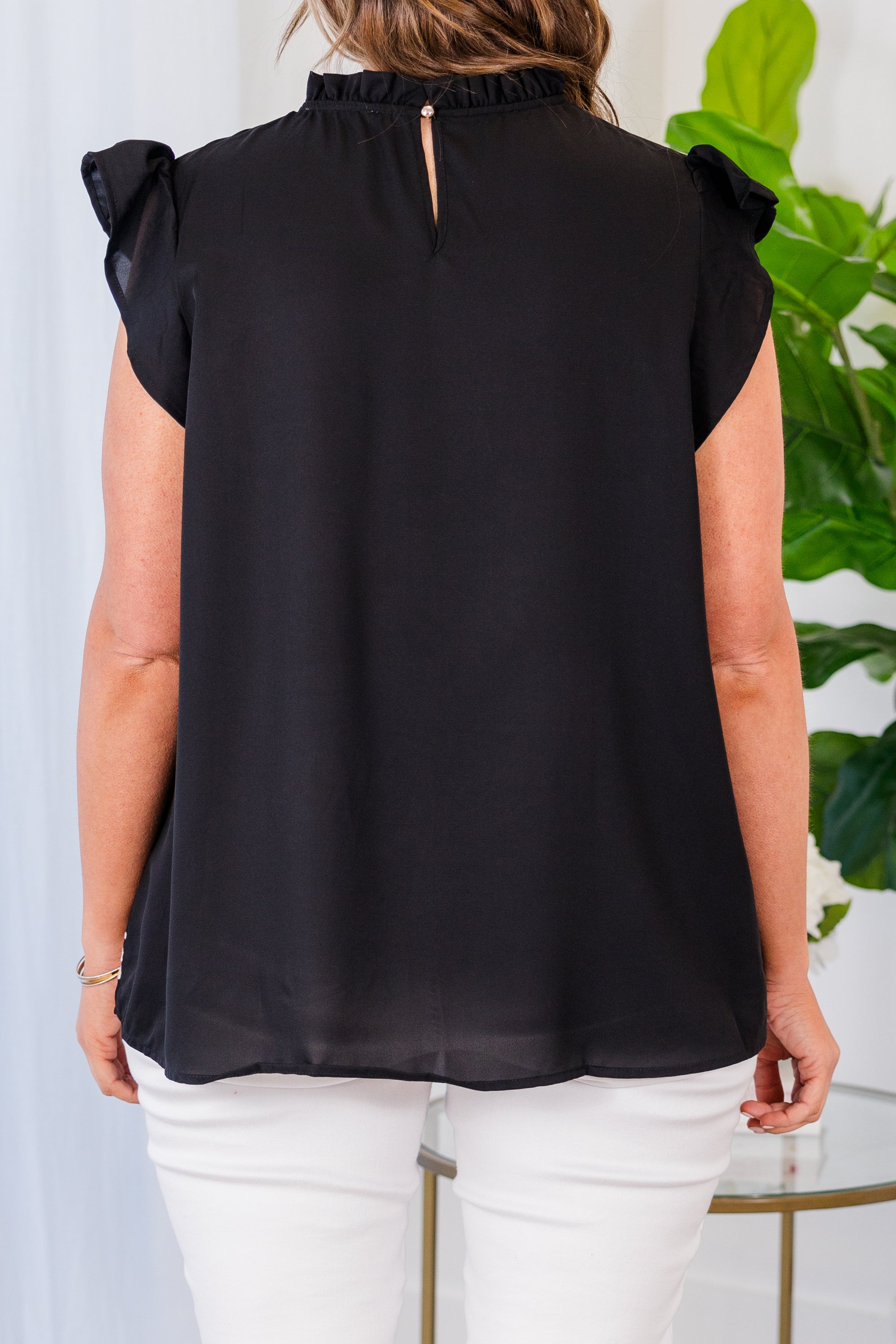 Glamorously Me Top. Black