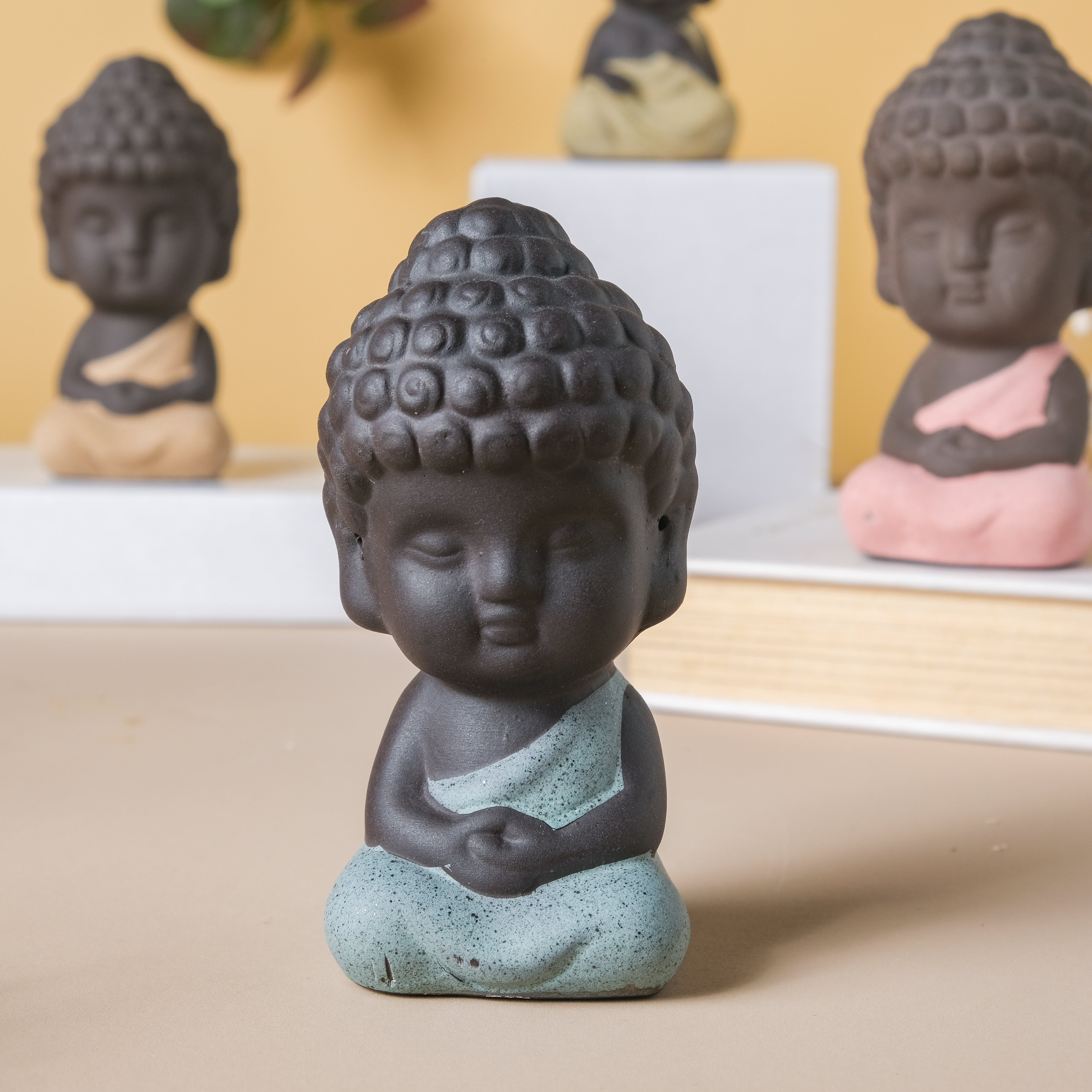 Monk Showpiece
