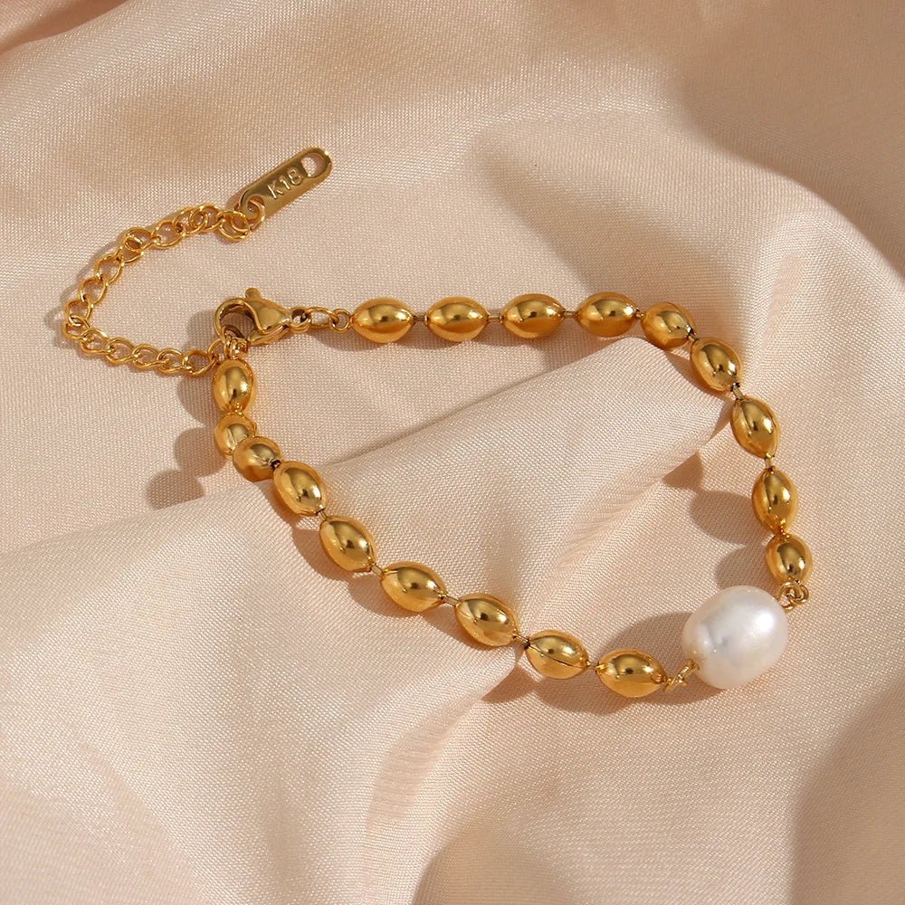 Beaded Gold Dainty Pearl Bracelet and Necklace