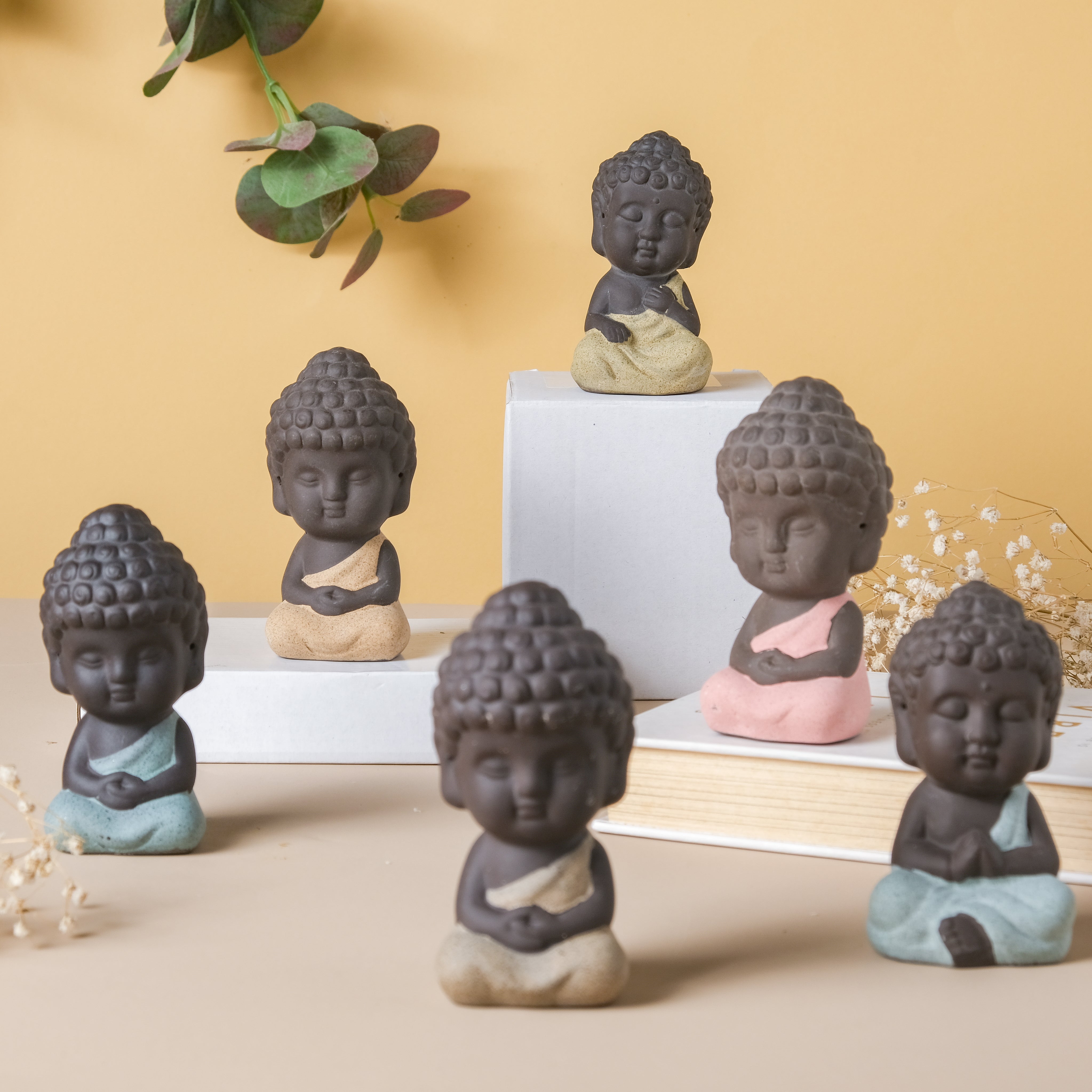 Monk Showpiece