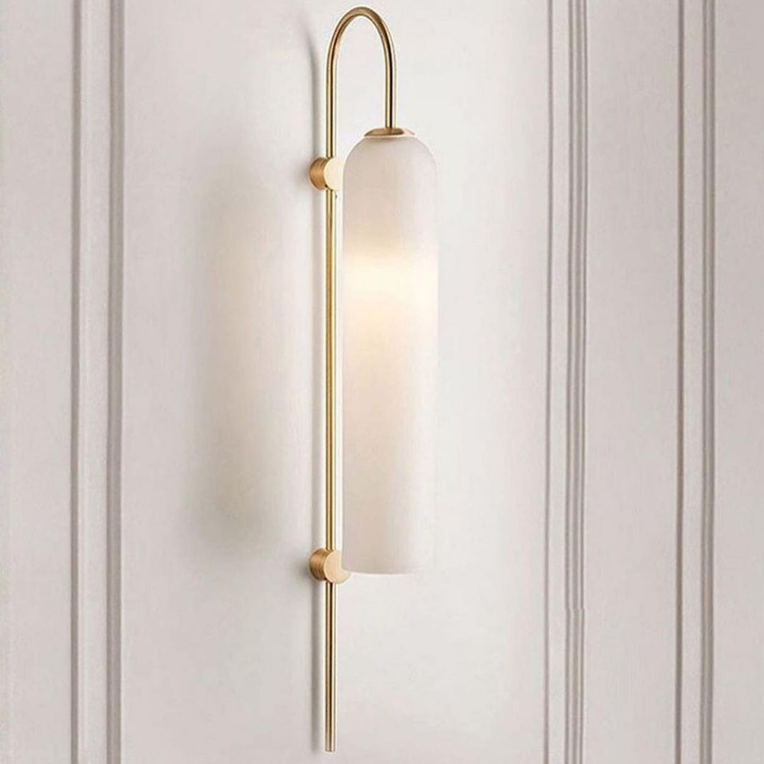 Modern Vertical Wall Light with Frosted Glass Shade