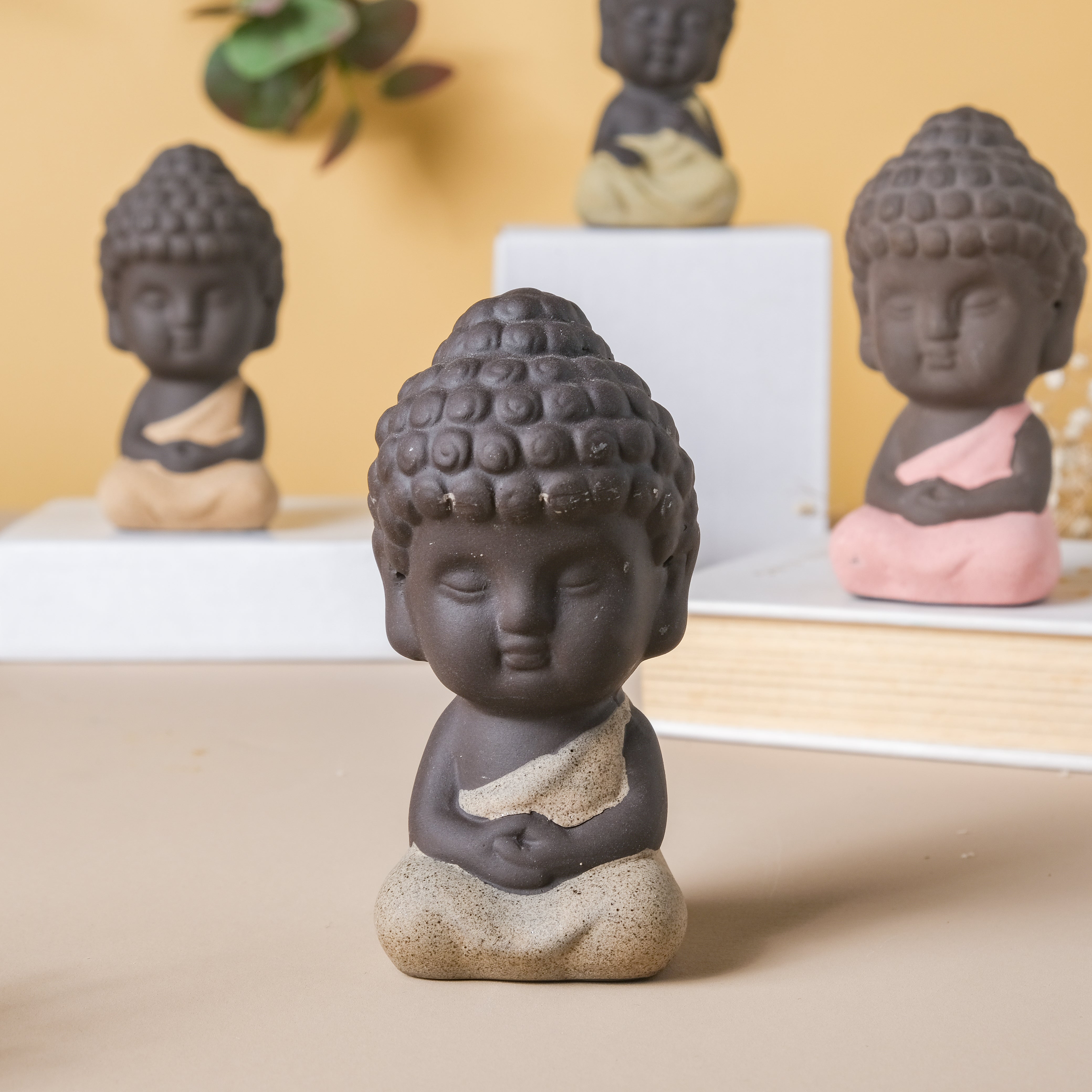 Monk Showpiece