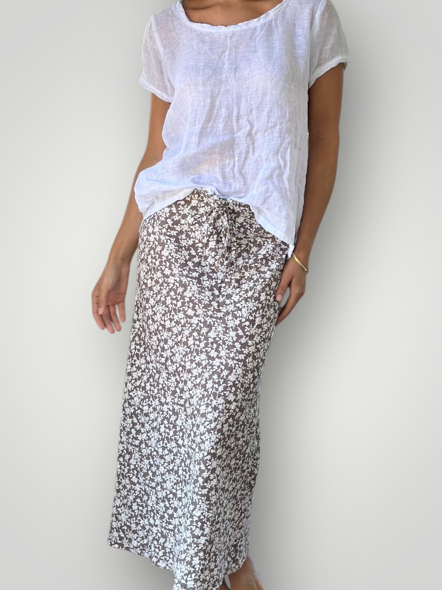 soil floral linen