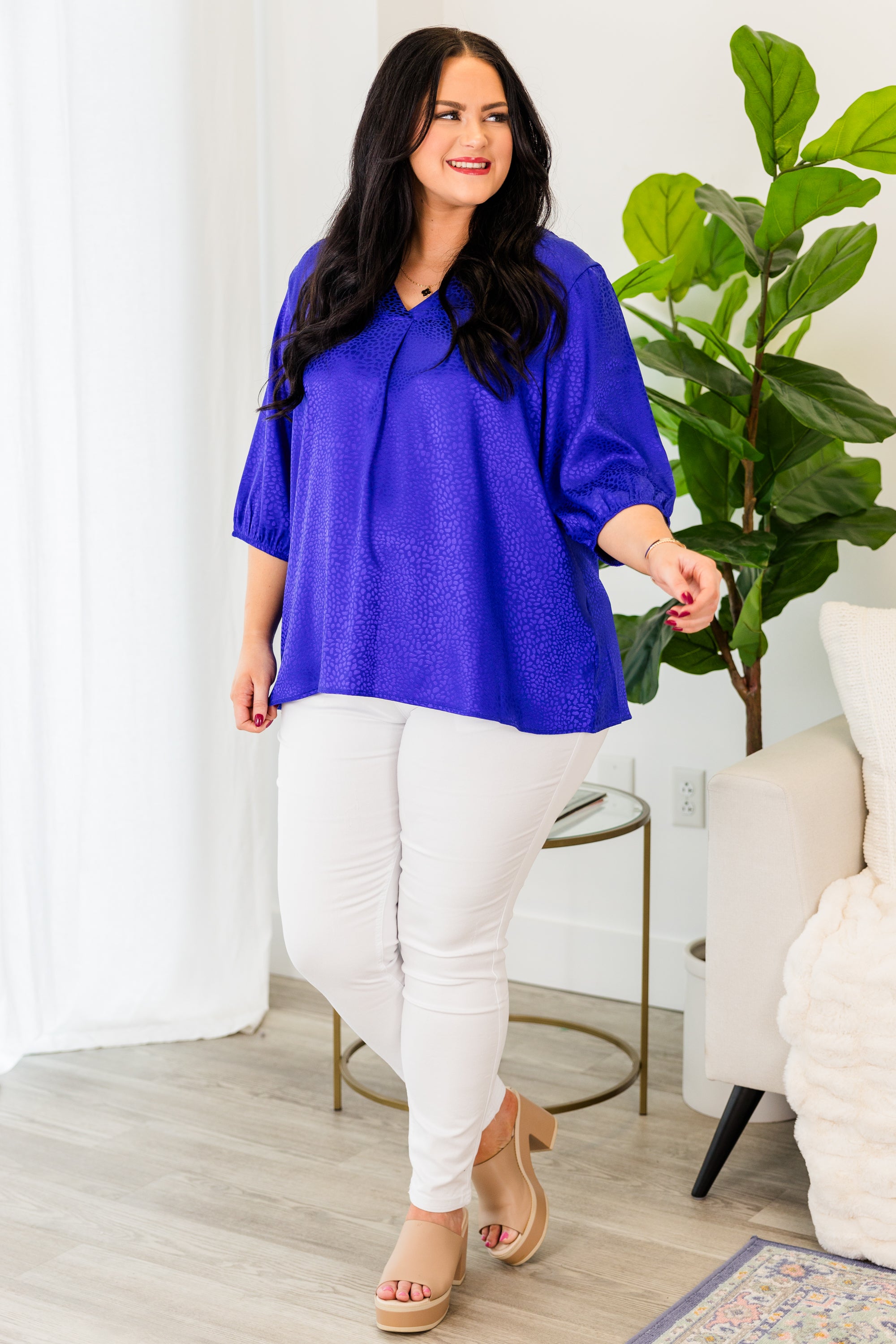 Meeting Of Minds Top. Royal