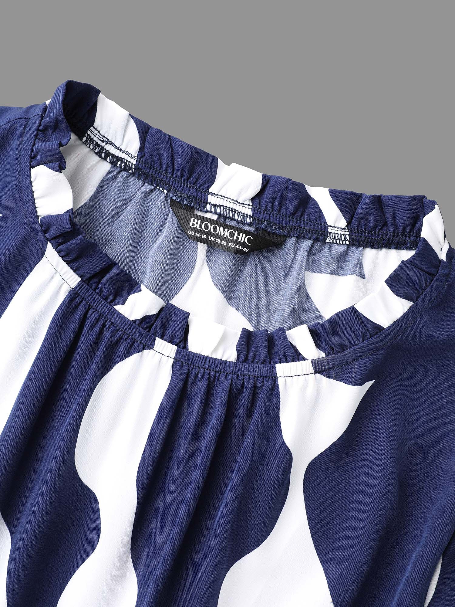 Round Neck Color Contrast Frill Trim Dress