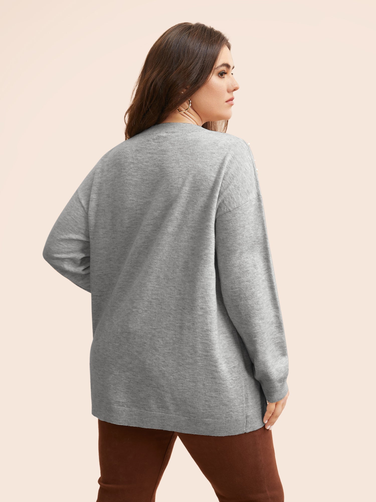 Round Neck Pearl Beaded Pullover