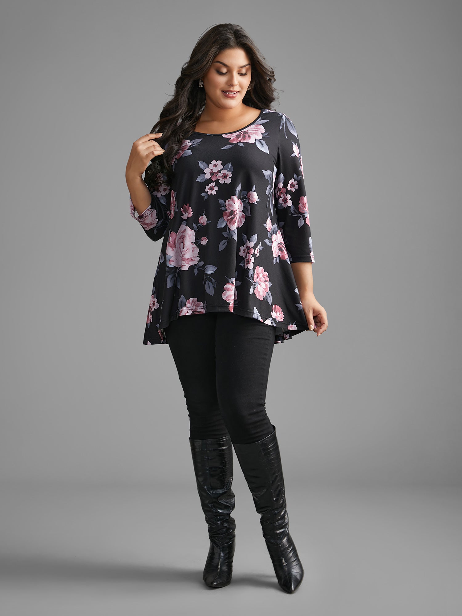 Floral Round Neck Asymmetrical Hem T-shirt