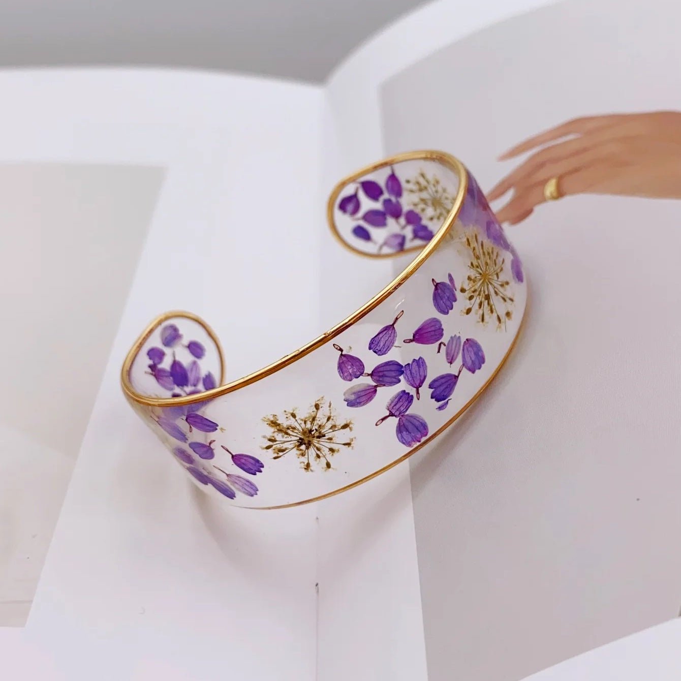 Transparent Floral Feminine Bangle Bracelets