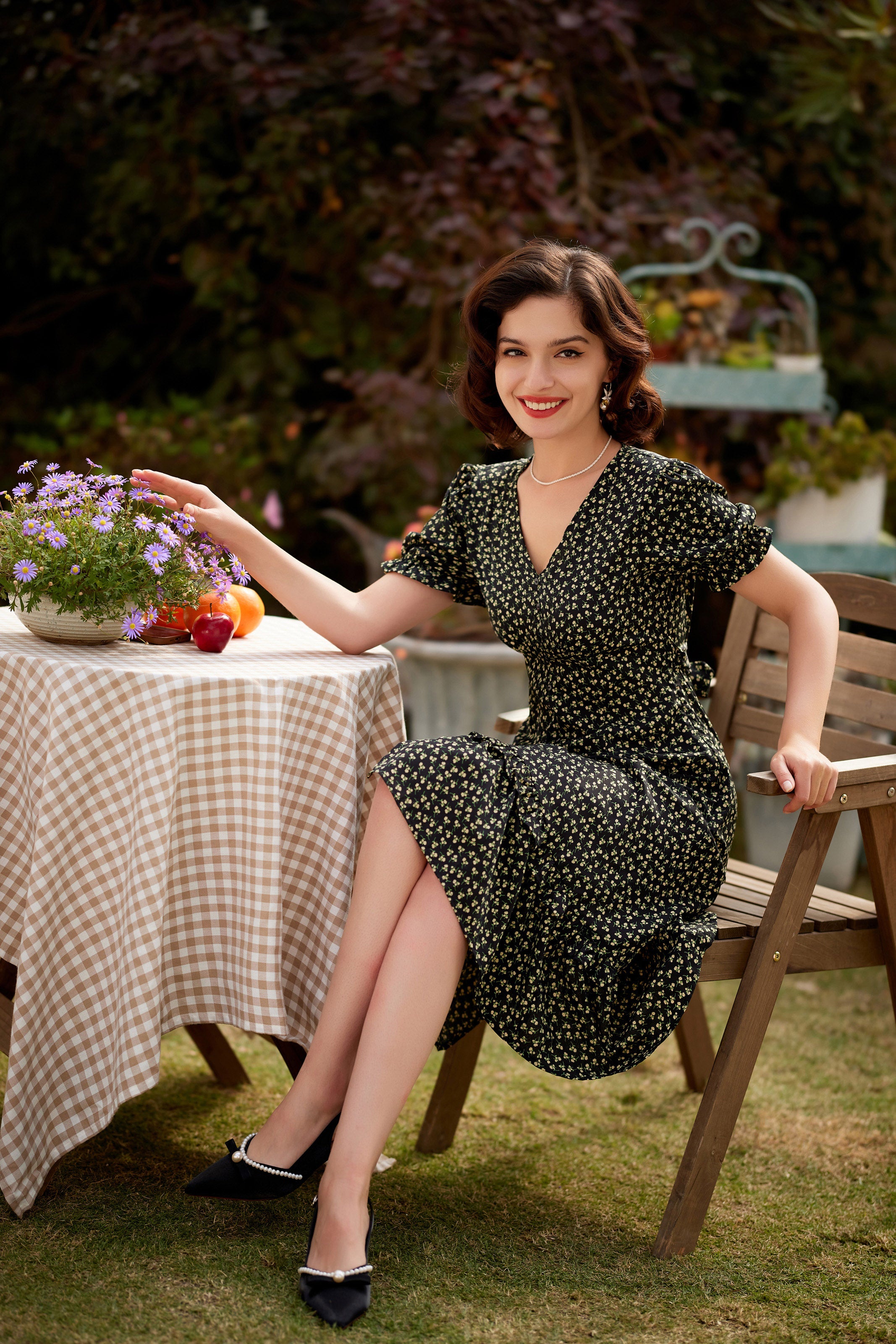 Vintage Floral Dress Short Sleeve V-Neck Front Slit A-Line Dress