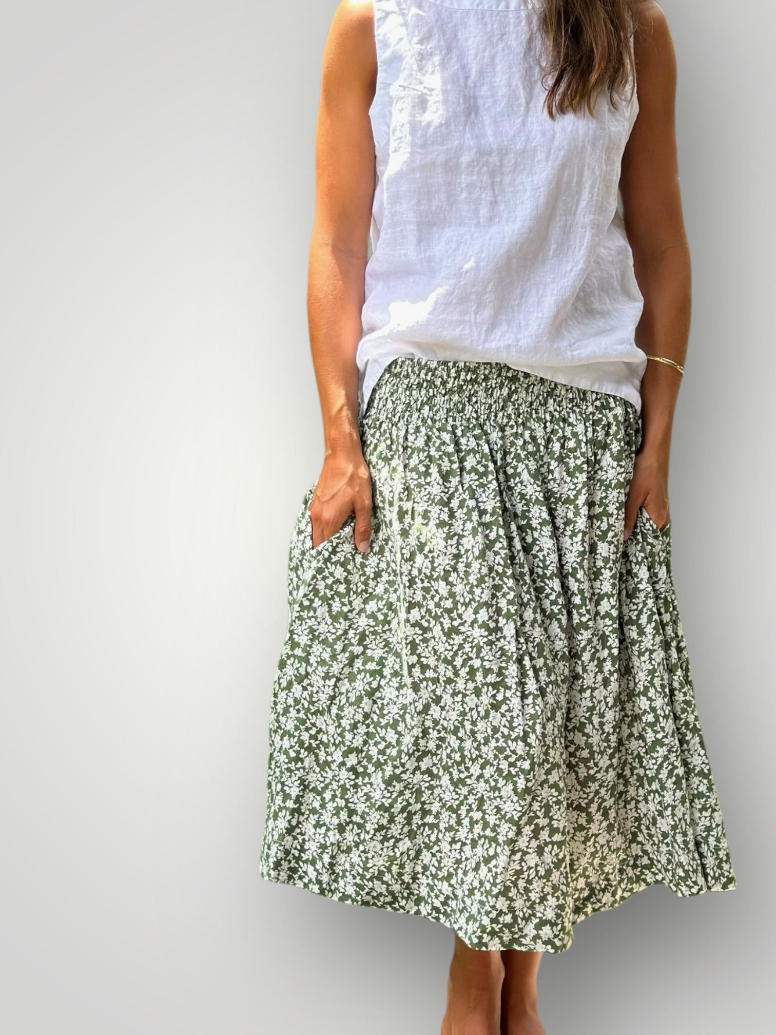 moss floral linen