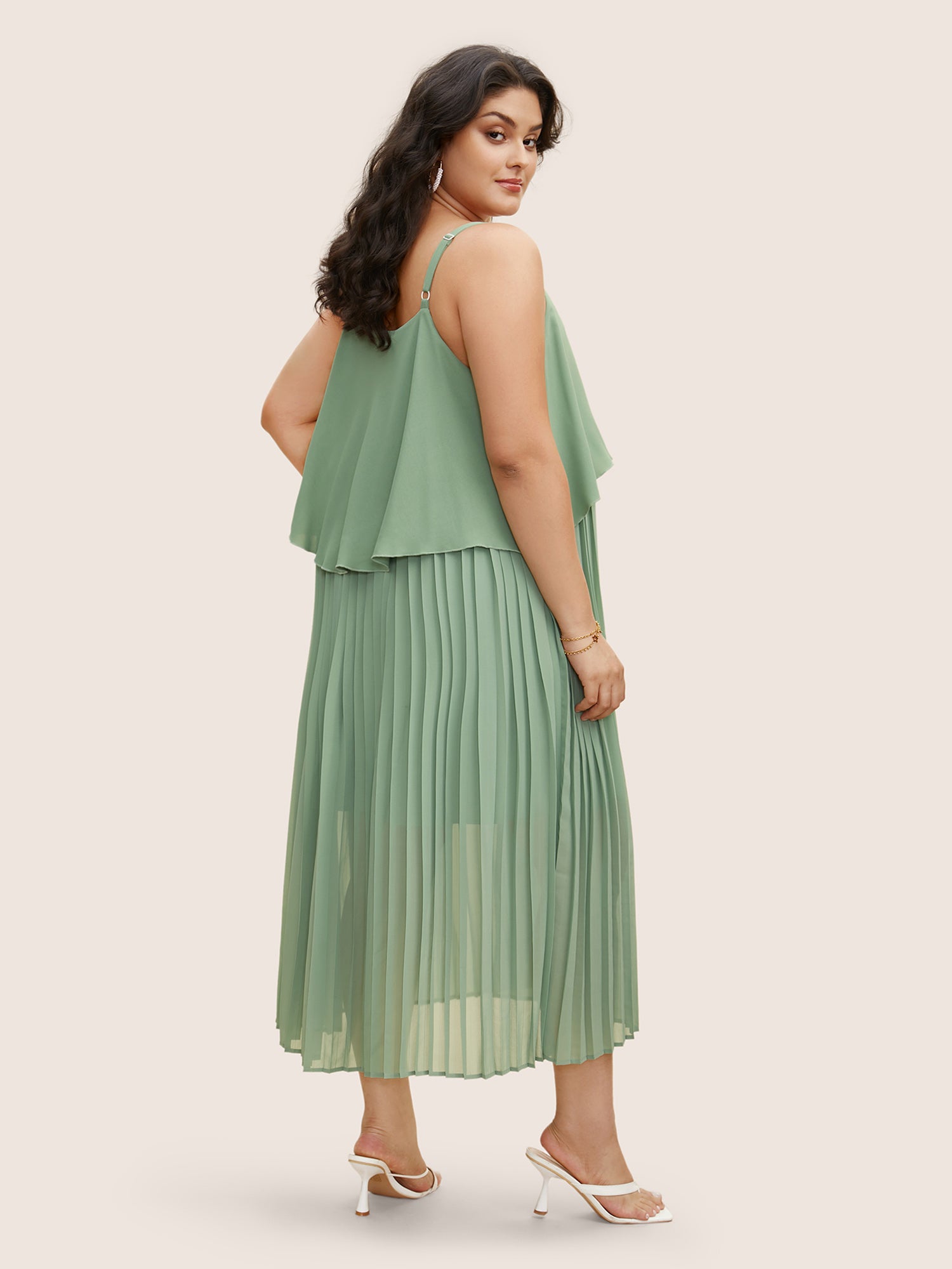 Plain Tiered Ruffles Pleated Cami Dress