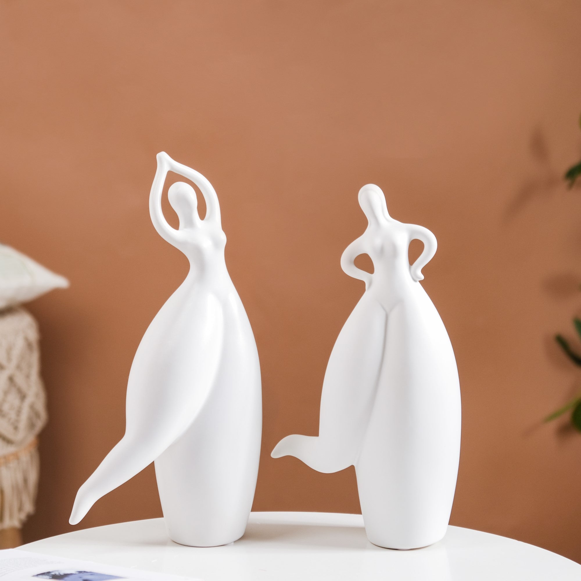 Elegant Dancer Decor Sculpture
