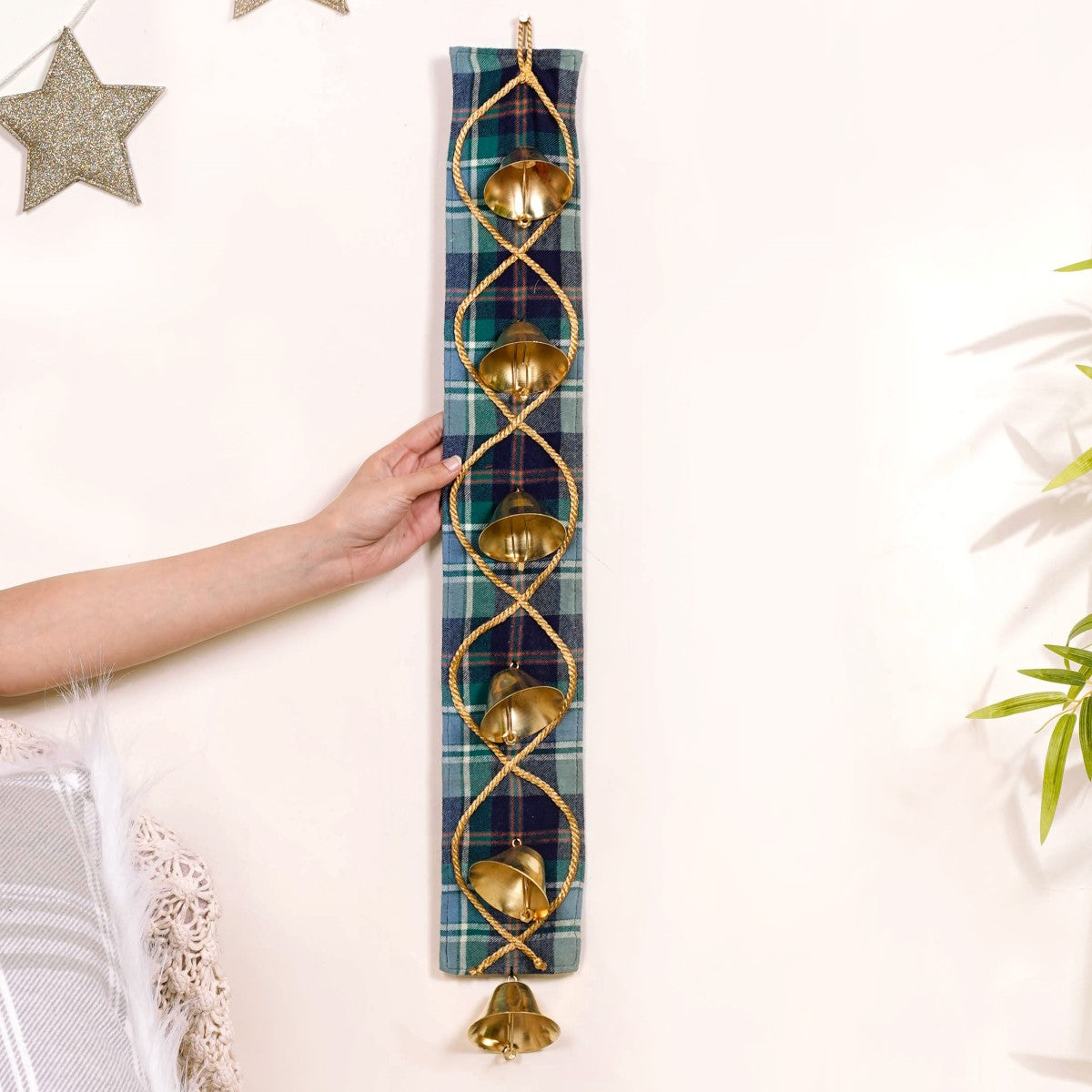 Christmas Wall Hanging With Bells