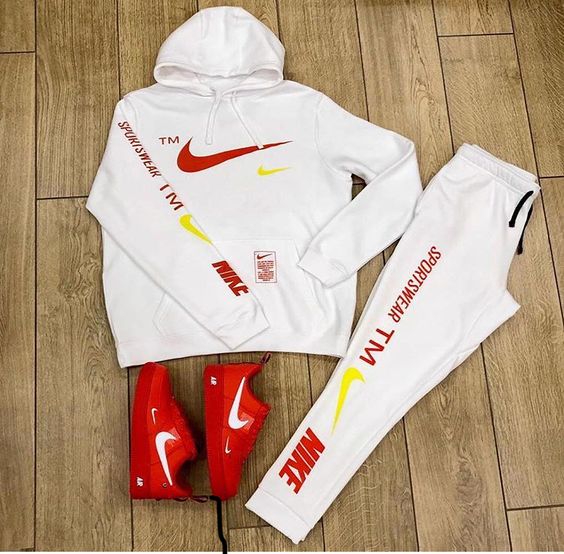 𝐬𝐮𝐢𝐭 (𝐭𝐨𝐩 + 𝐩𝐚𝐧𝐭𝐬 + 𝐬𝐡𝐨𝐞𝐬)