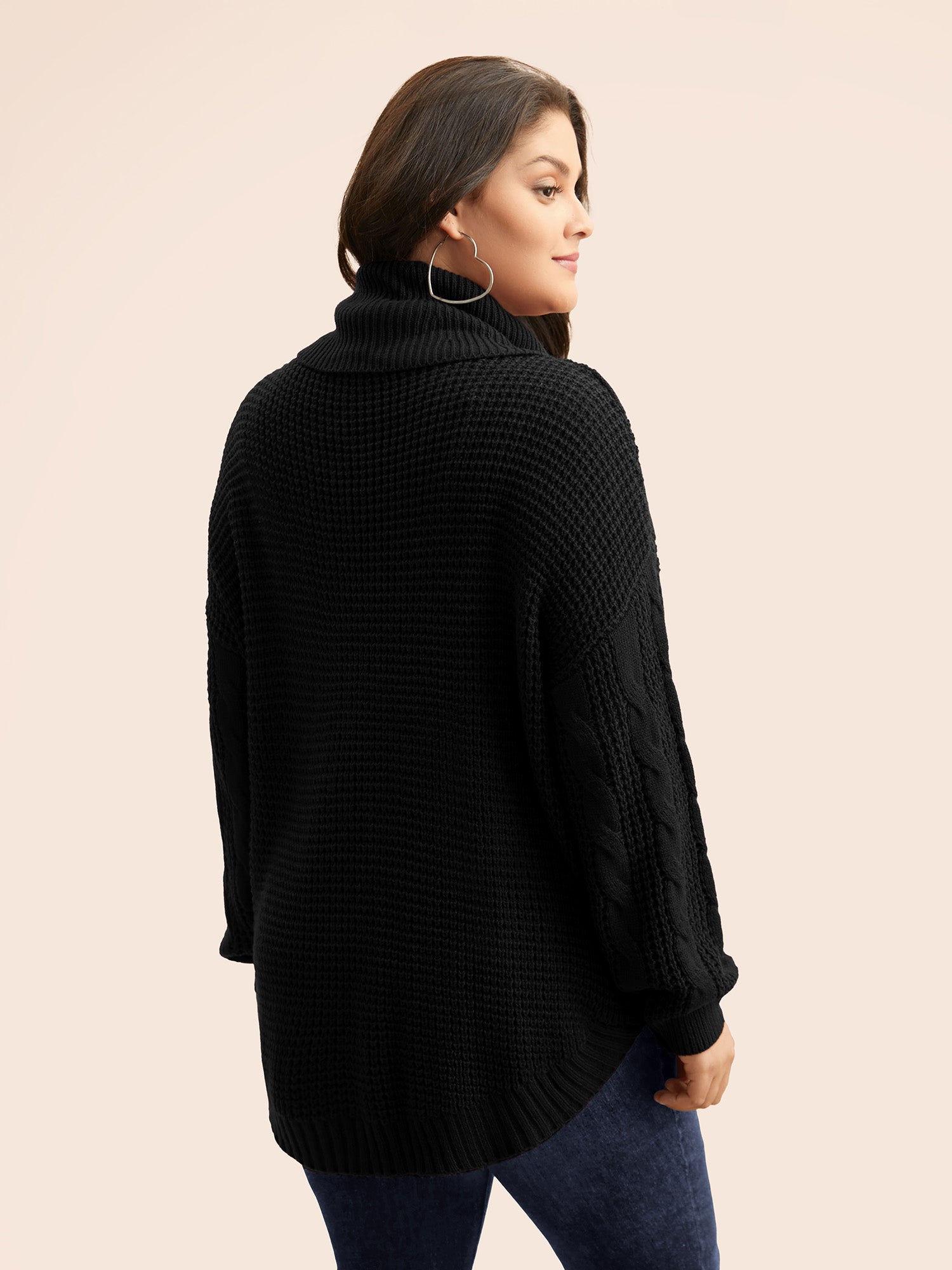 Turtleneck Cable Knit Curved Hem Pullover