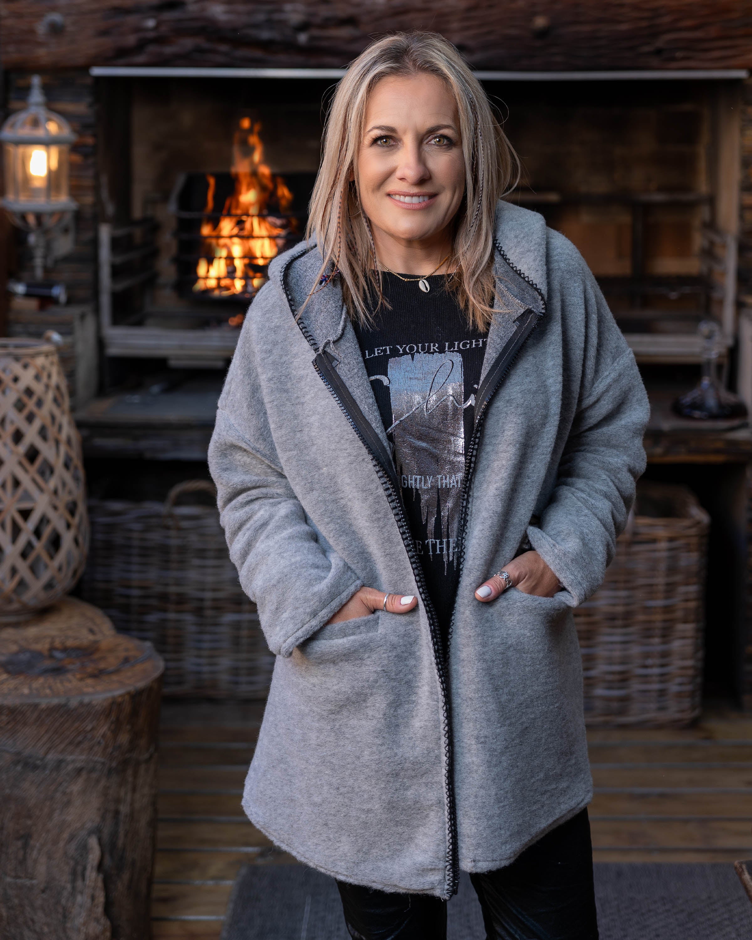 Feel The Heat Jacket | Light Grey