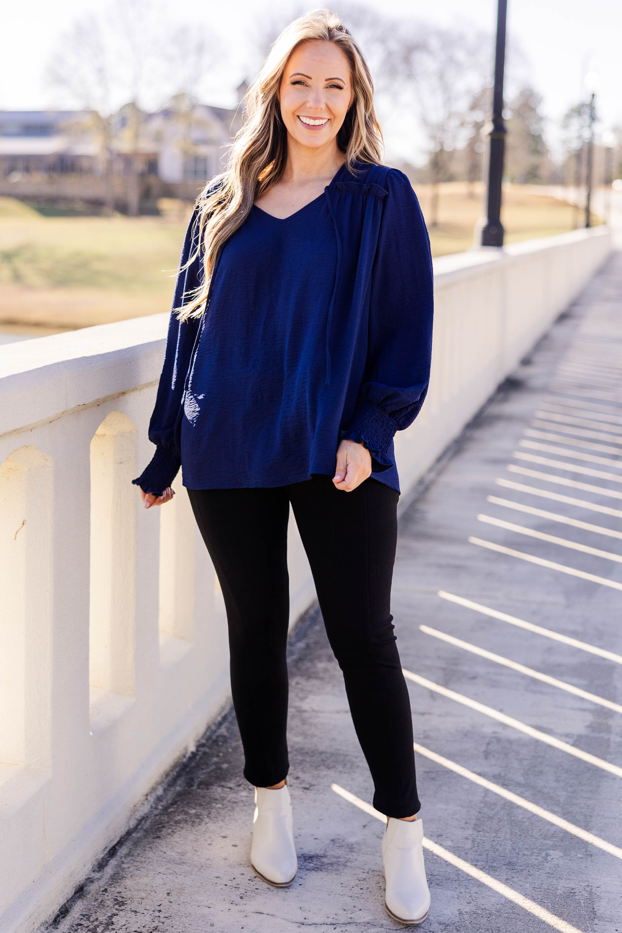 Runaway Rogue Top. Navy