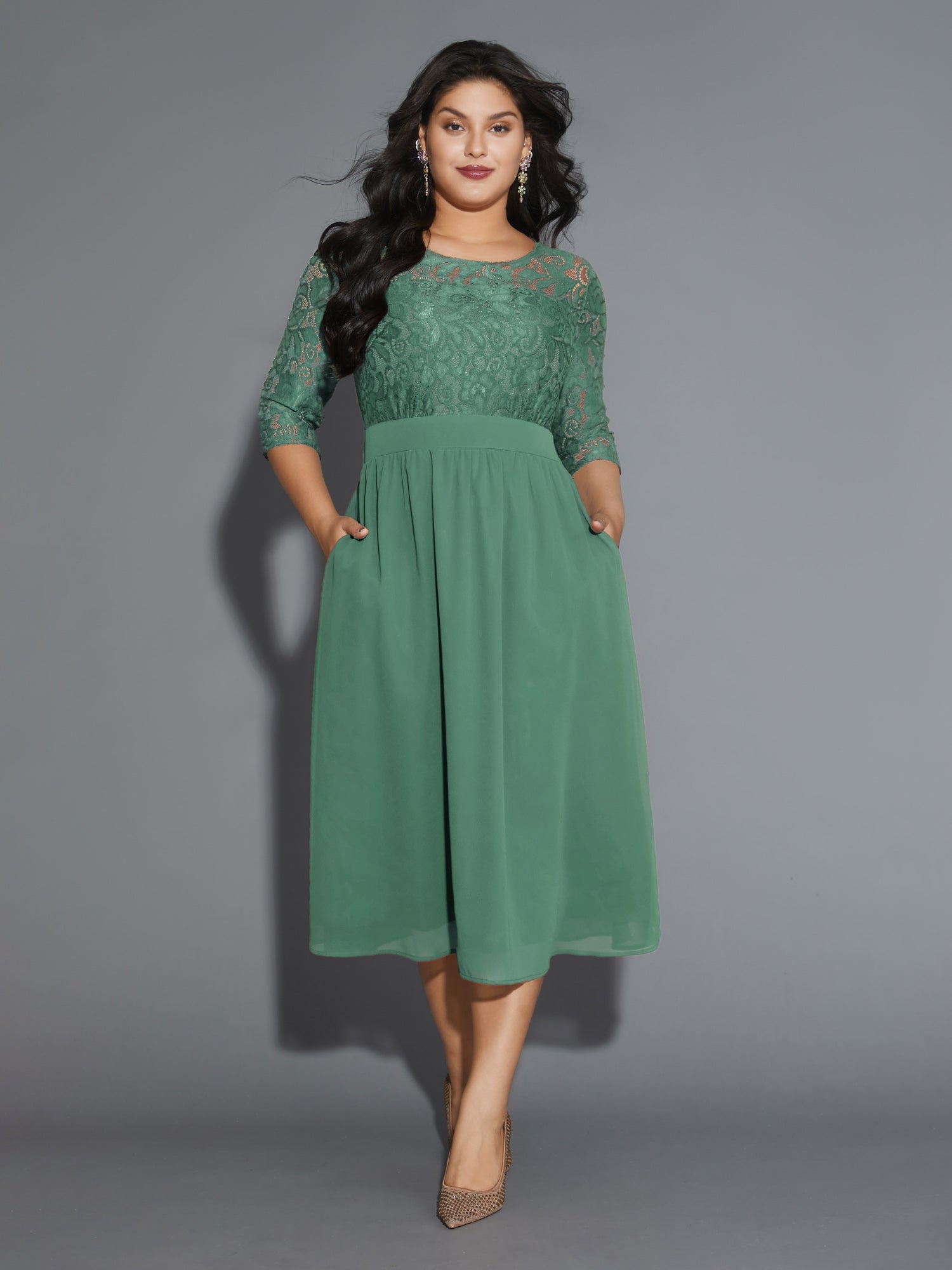 Lace Patchwork Shirred Midi Pocket Dress