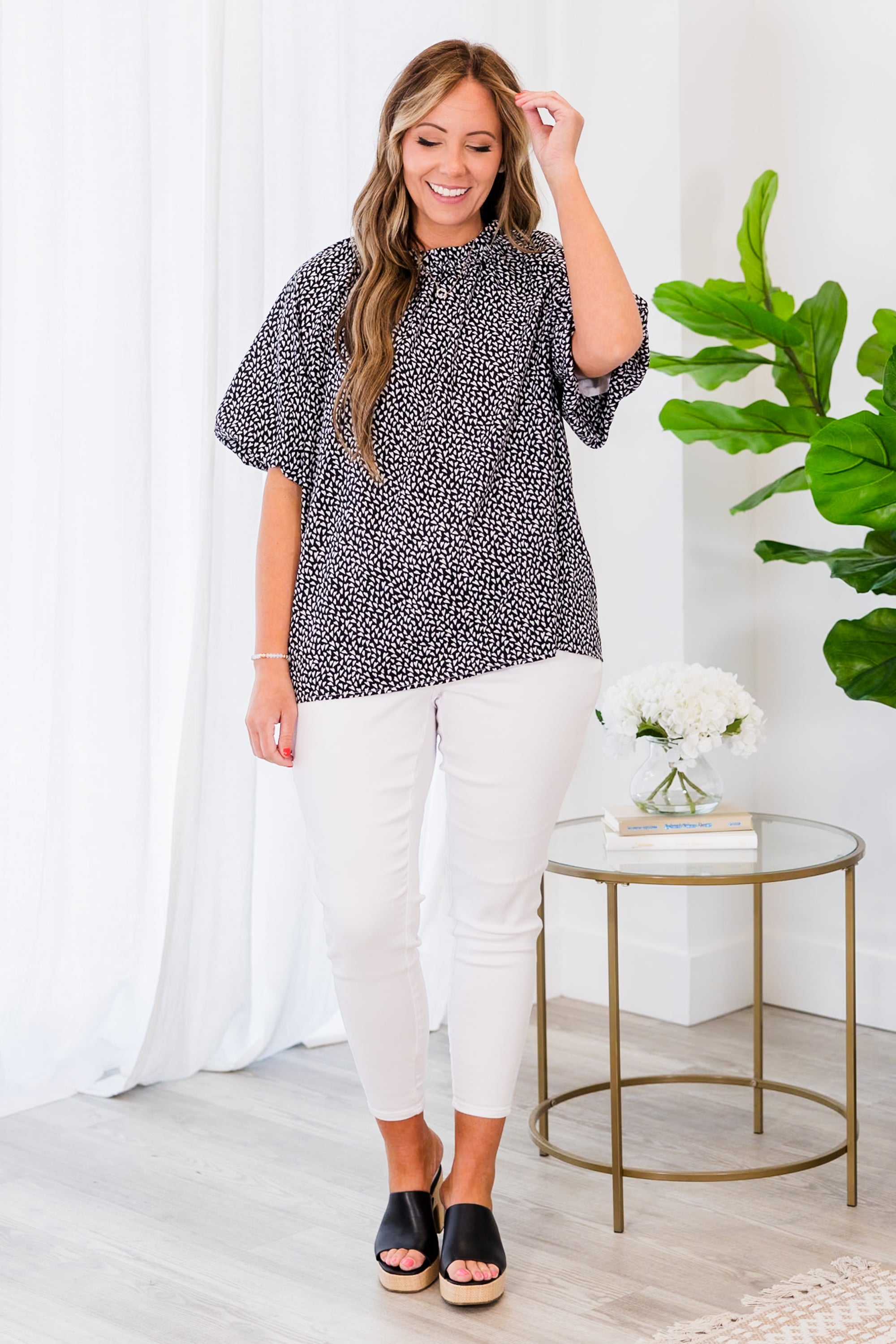 Aspire To Be Top. Black