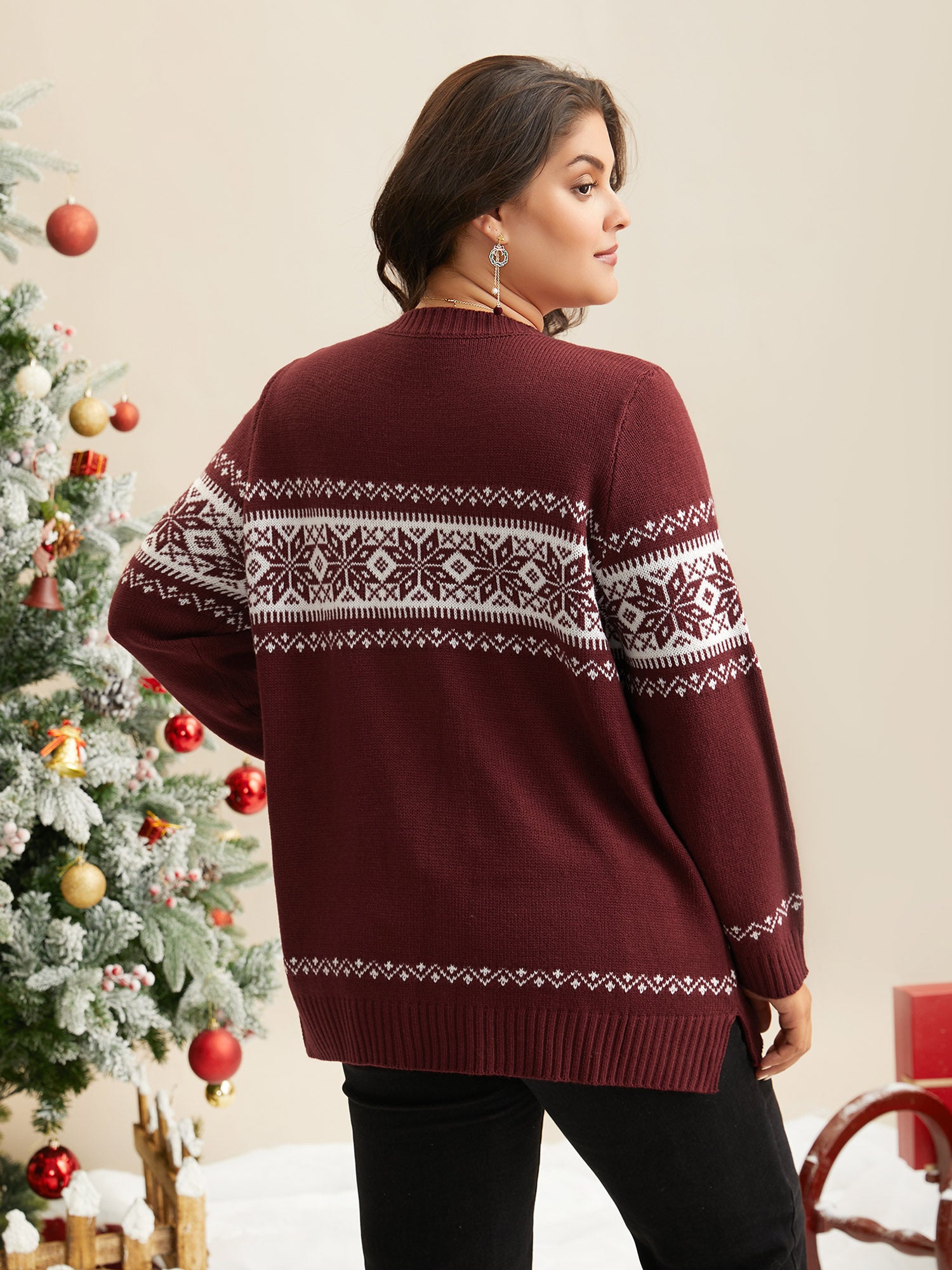 Snowflakes Embroidery Crew-Neck Pullover