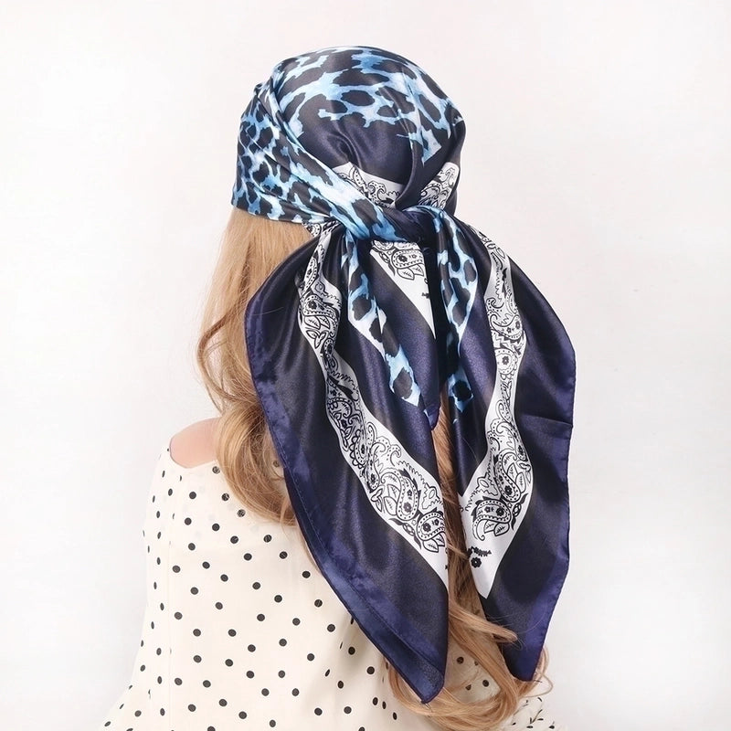 Women's Minimalist Classic Style Leopard Satin Printing And Dyeing Printing Silk Scarf