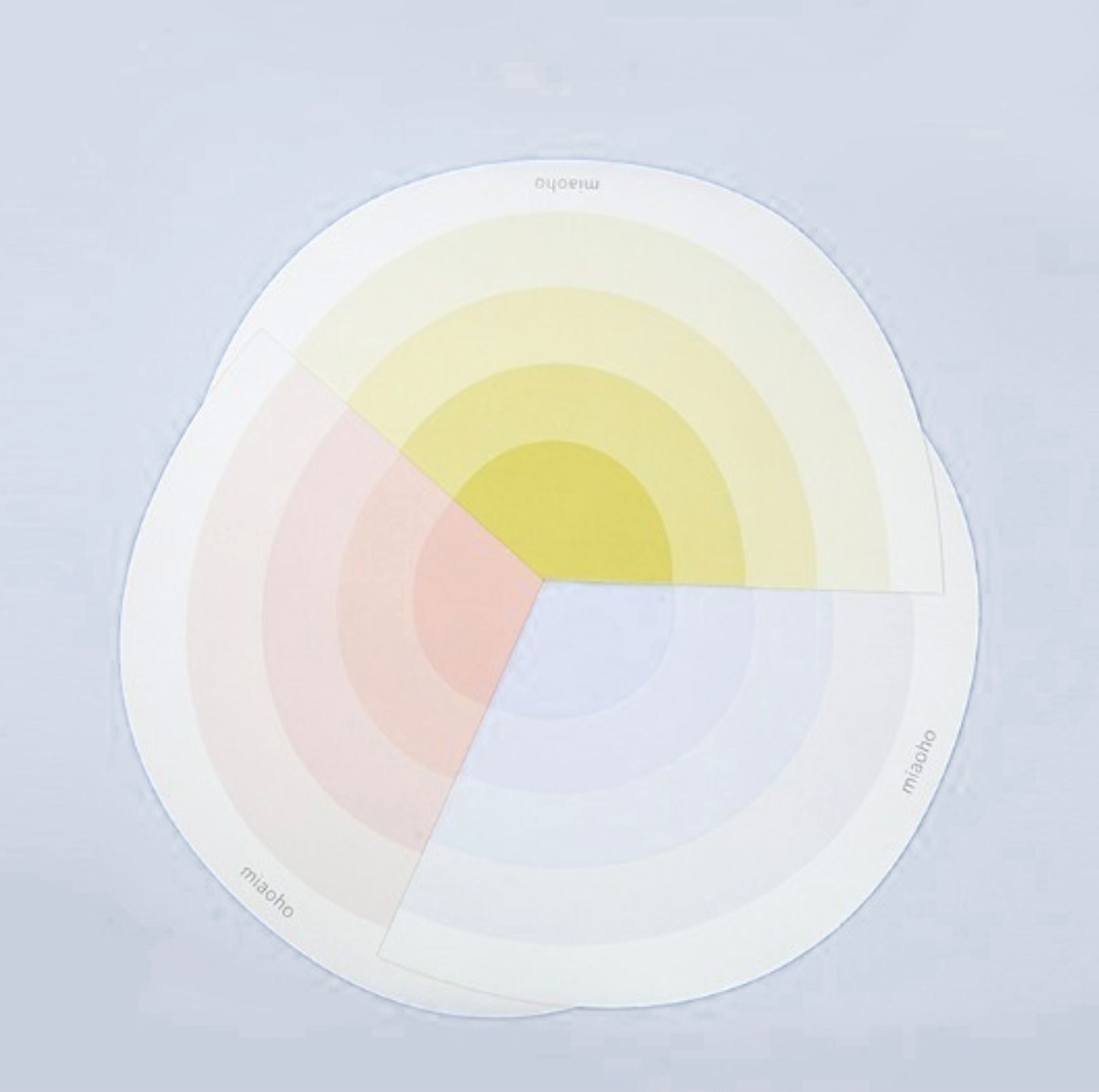 Miaoho Waterproof Semi-Circular Rainbow-Styled Pet Food Mat