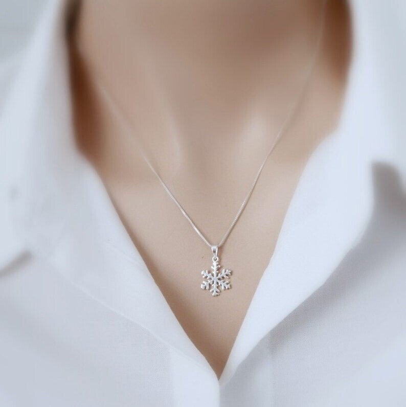 Winter Necklace, Snowflake Necklace, Bridesmaid Necklace, Gift for Her