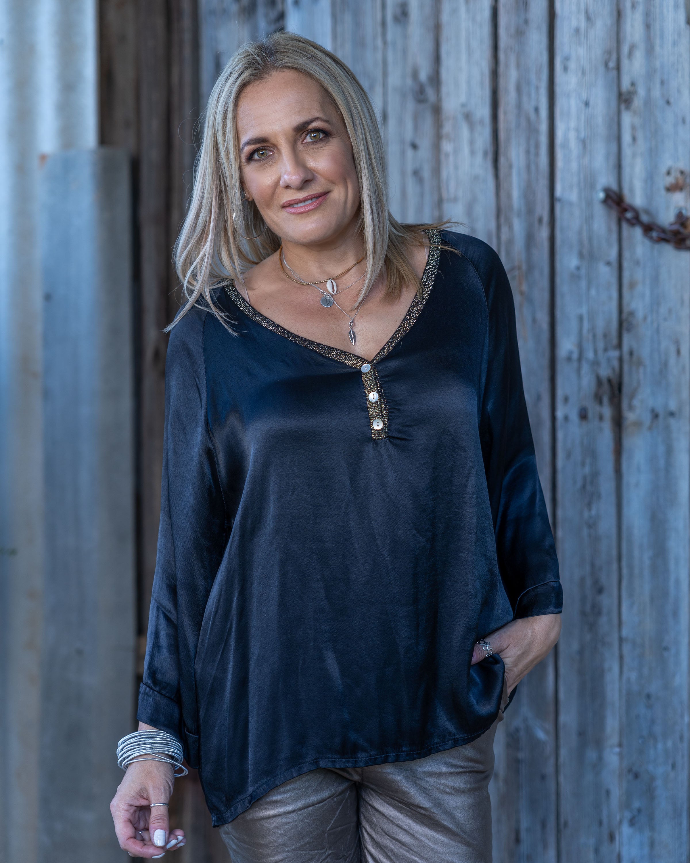 Sophia's Shirt | Black