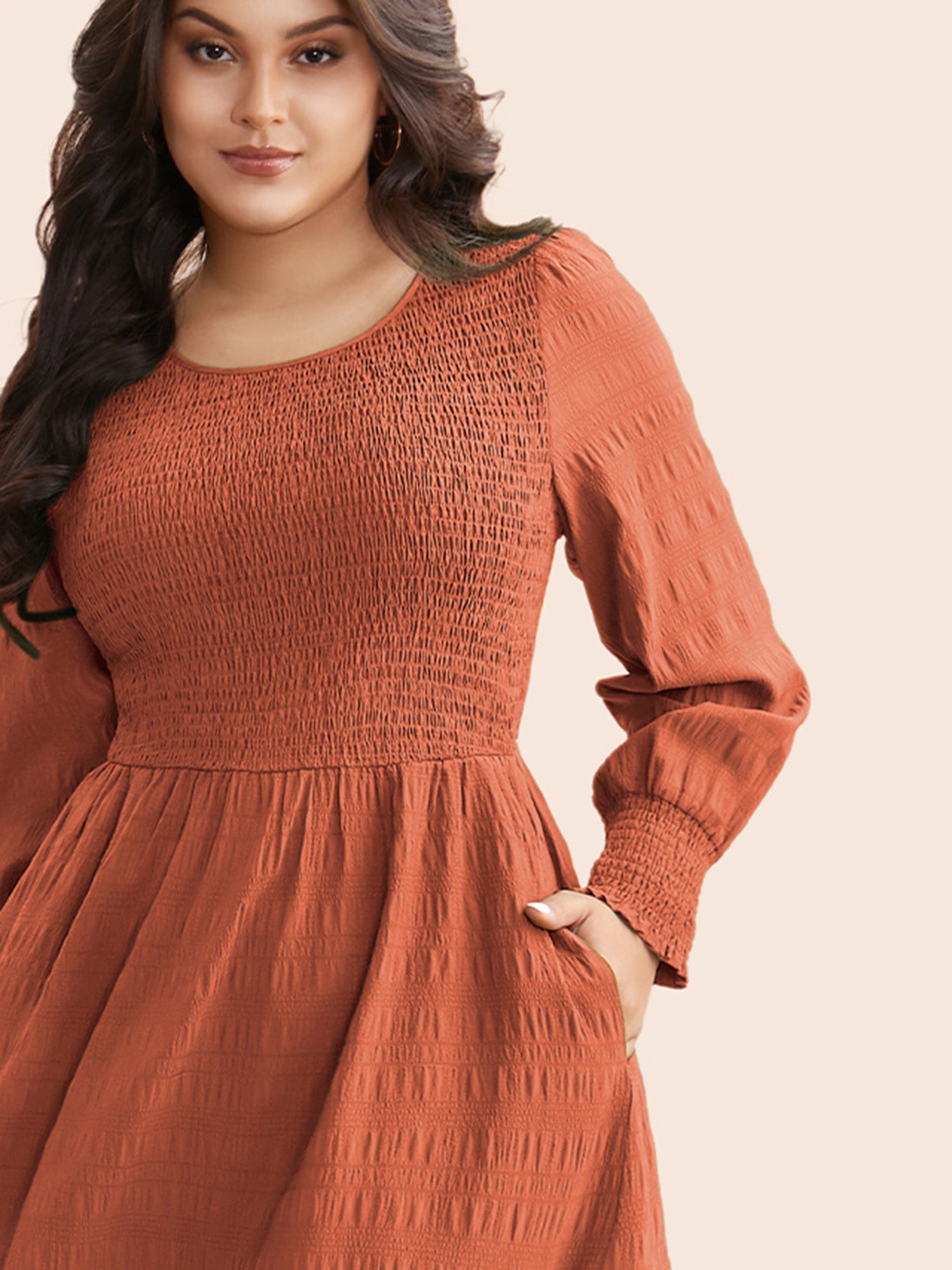 Plain Textured Shirred Midi Dress