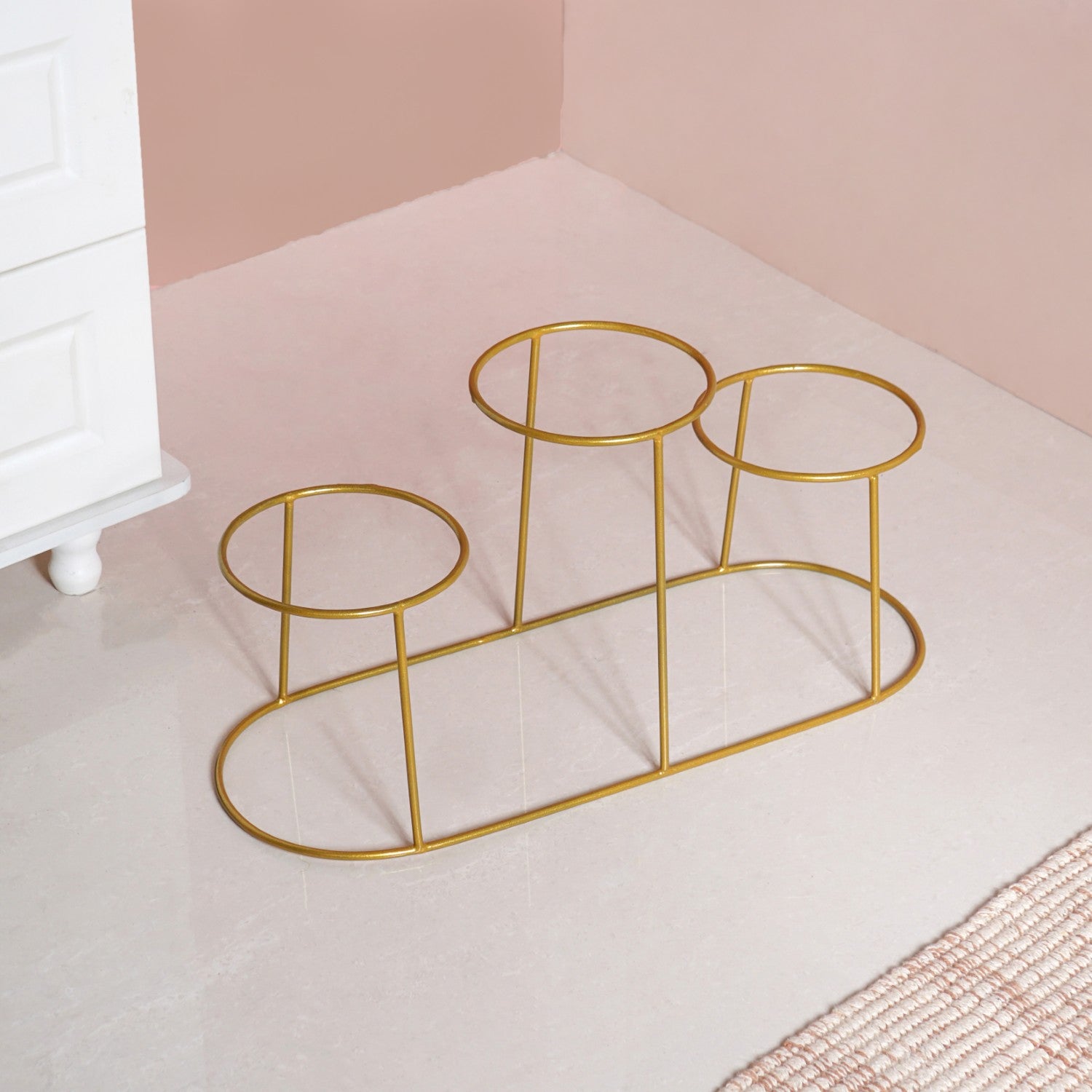 TerraTier Gold Stand With Three White Planters Off White