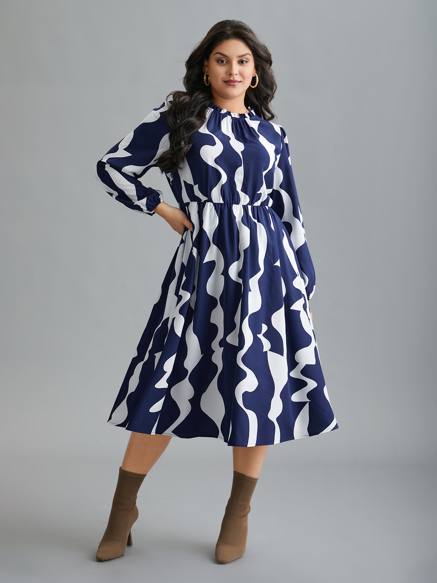 Round Neck Color Contrast Frill Trim Dress