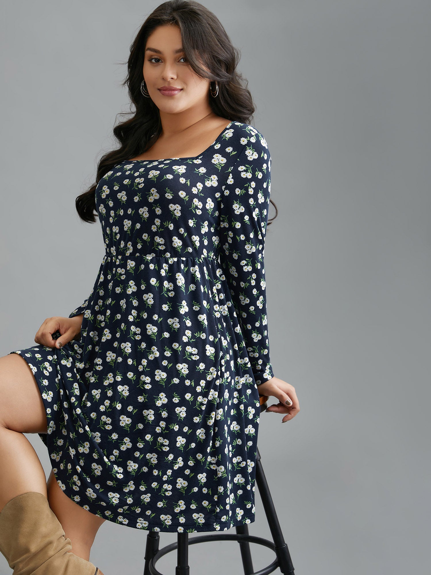 Ditsy Floral Square Neck Pocket Dress