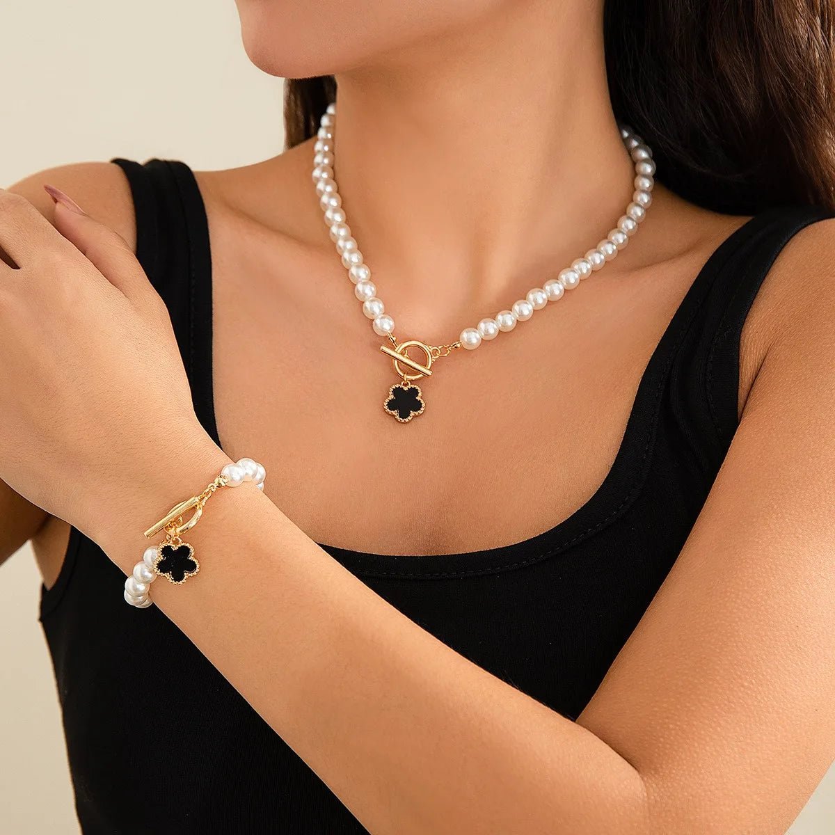 Lucky Floral Clover Bracelet and Necklace Set