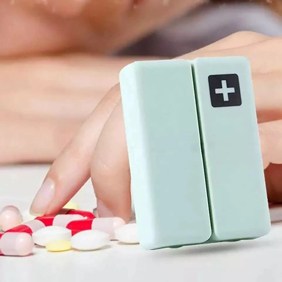 7 Days Foldable Travel Medicine Holder. Weekly Magnetic Pill Storage Box. Tablet Storage Dispenser Container