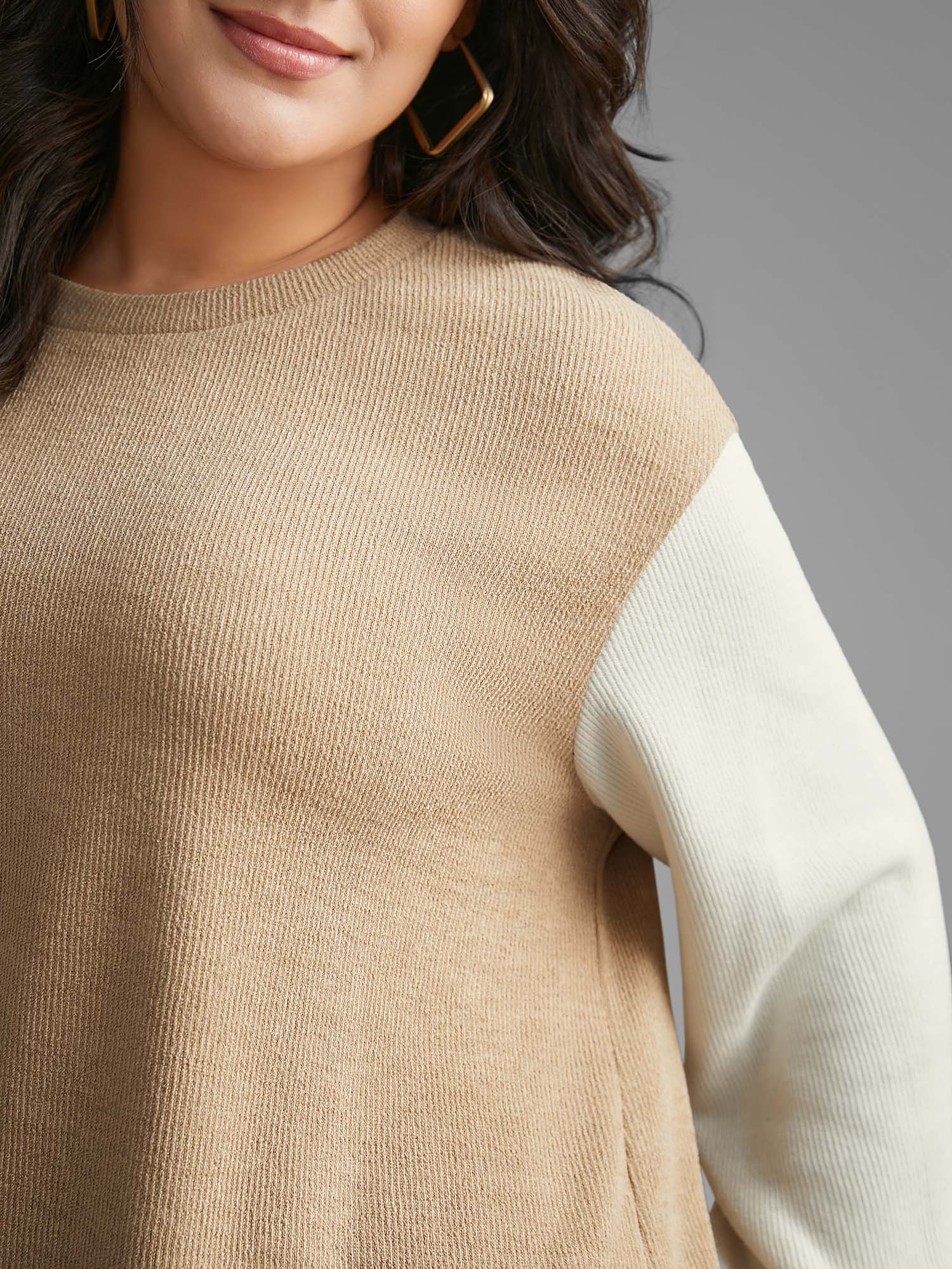 2-In-1 Round Neck Sweatshirt