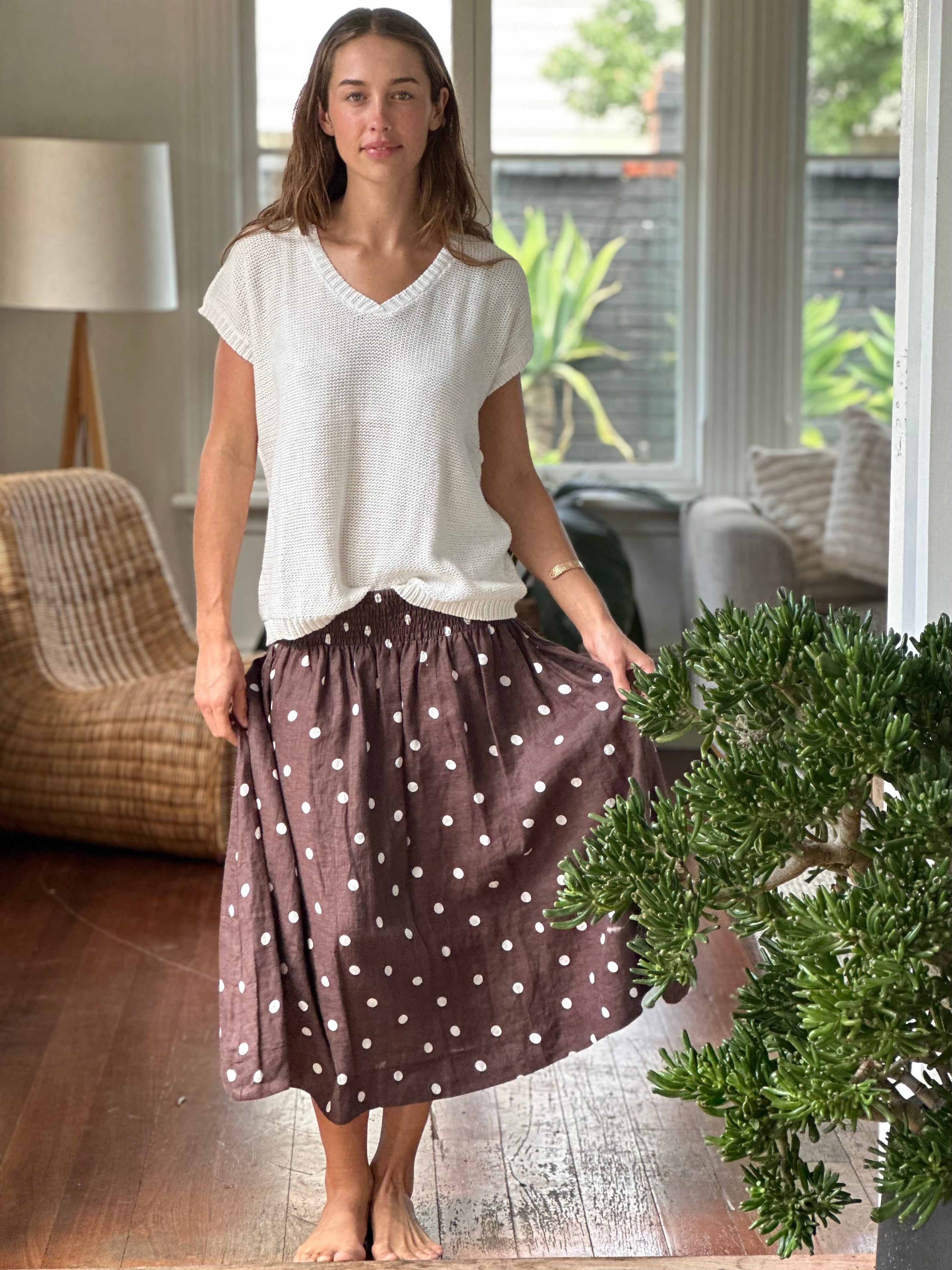 chocolate spot linen