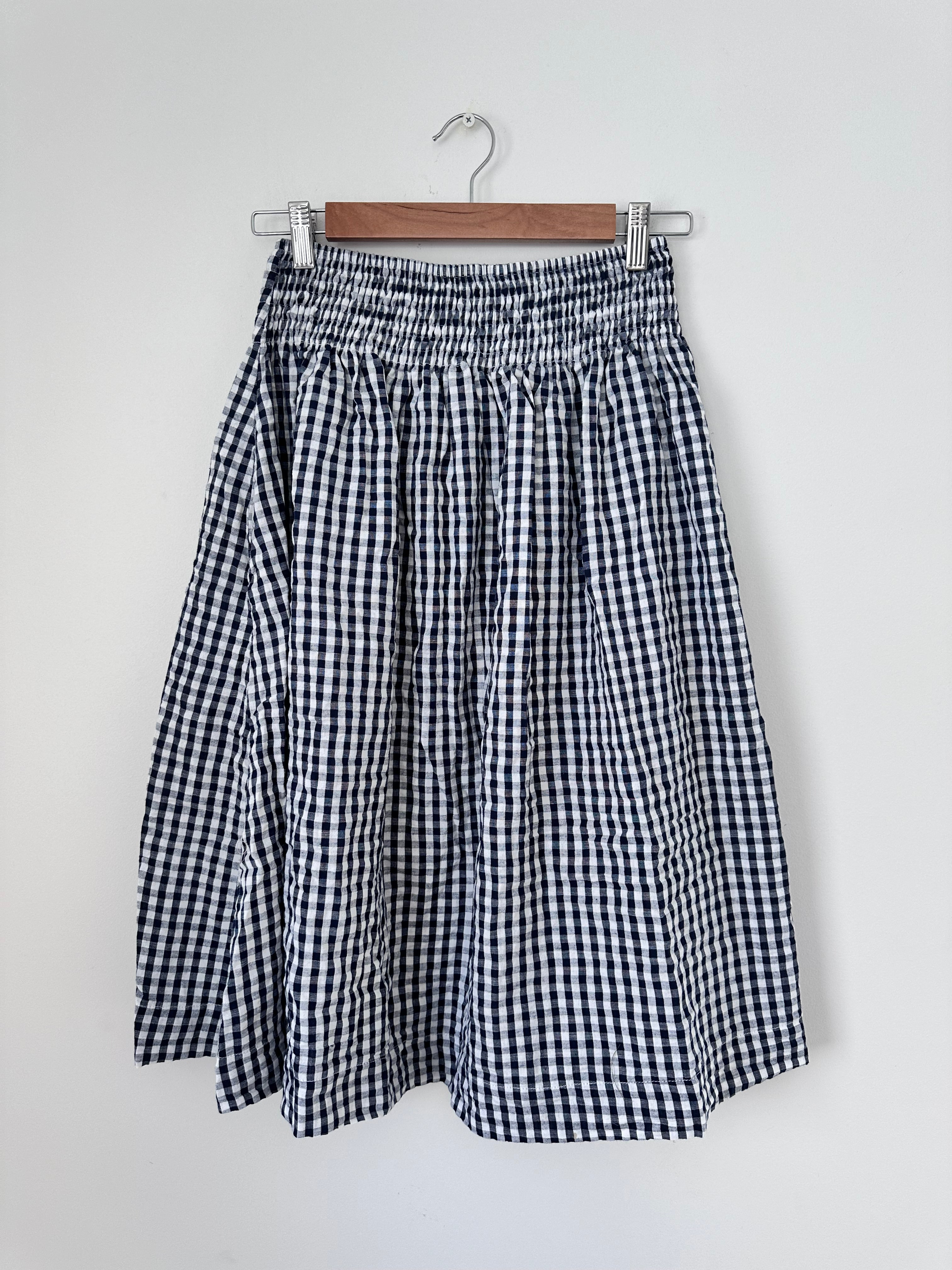 navy/white gingham