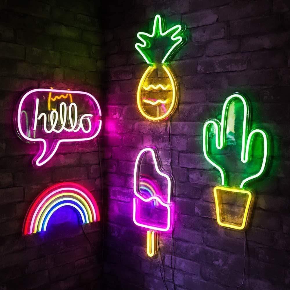 Pineapple Décor