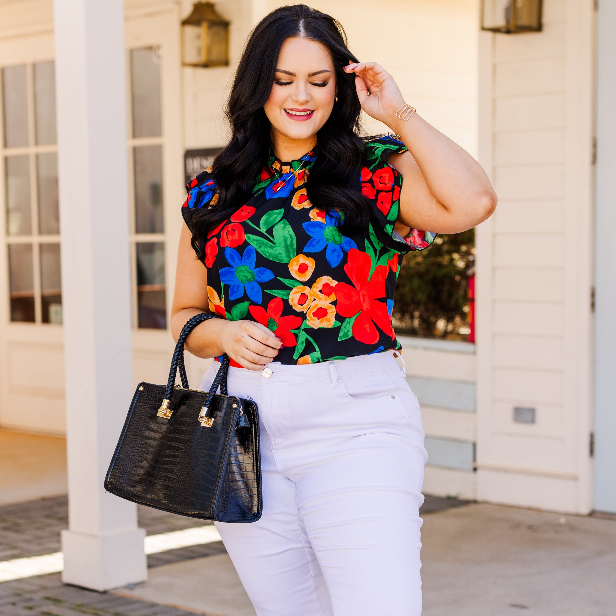 Be In A Flutter Top. Black