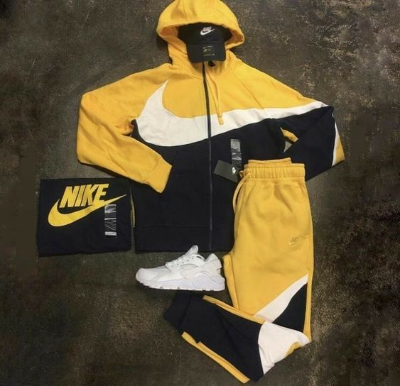 𝐬𝐮𝐢𝐭 (𝐭𝐨𝐩 + 𝐩𝐚𝐧𝐭𝐬 + 𝐬𝐡𝐨𝐞𝐬)