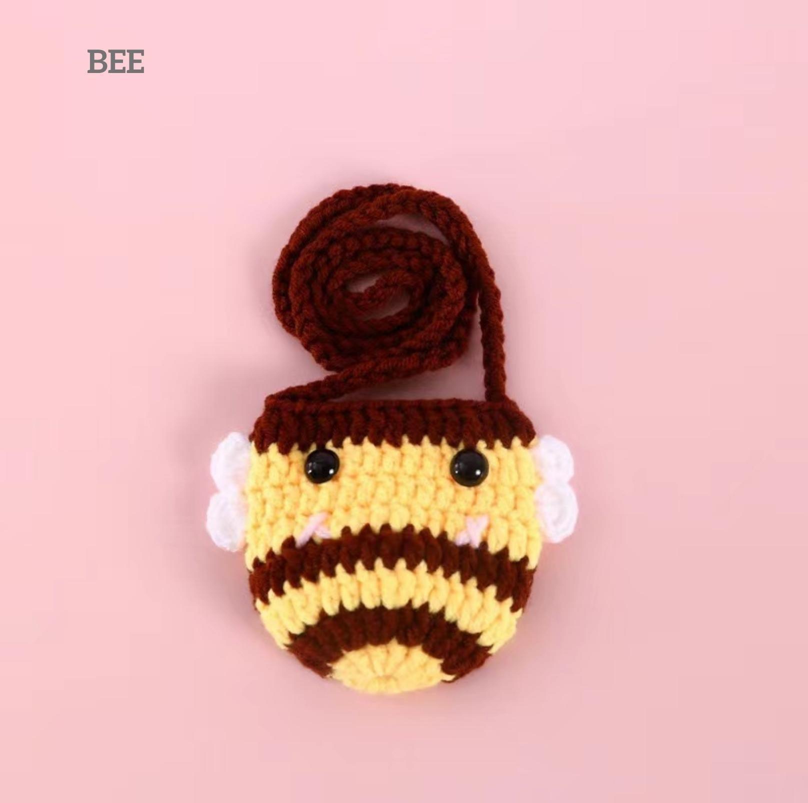 Knitted Cartoon Pet Self-Carrying Pack Style Accessory