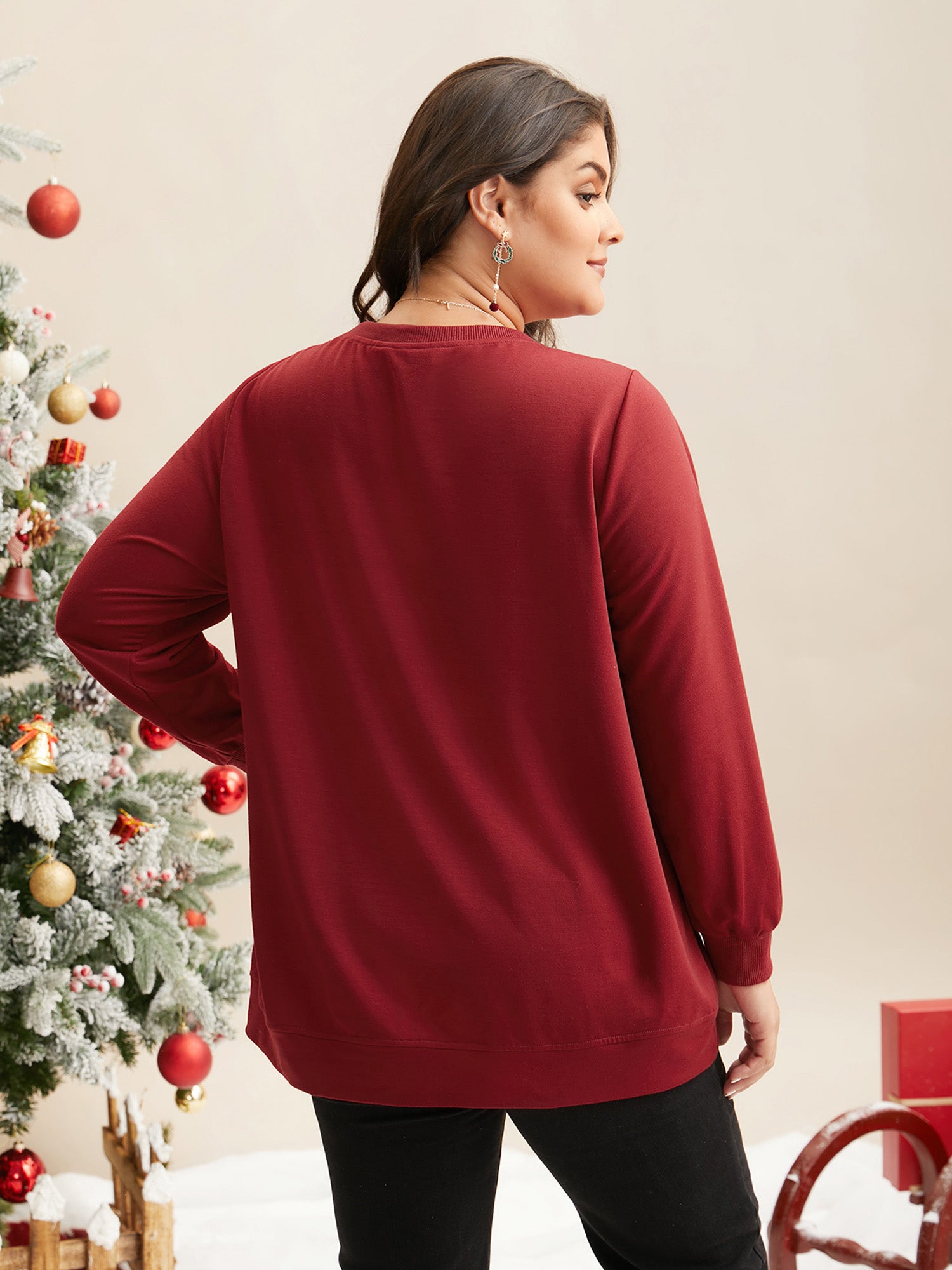 Overlapping Hem Round Neck Sweatshirt