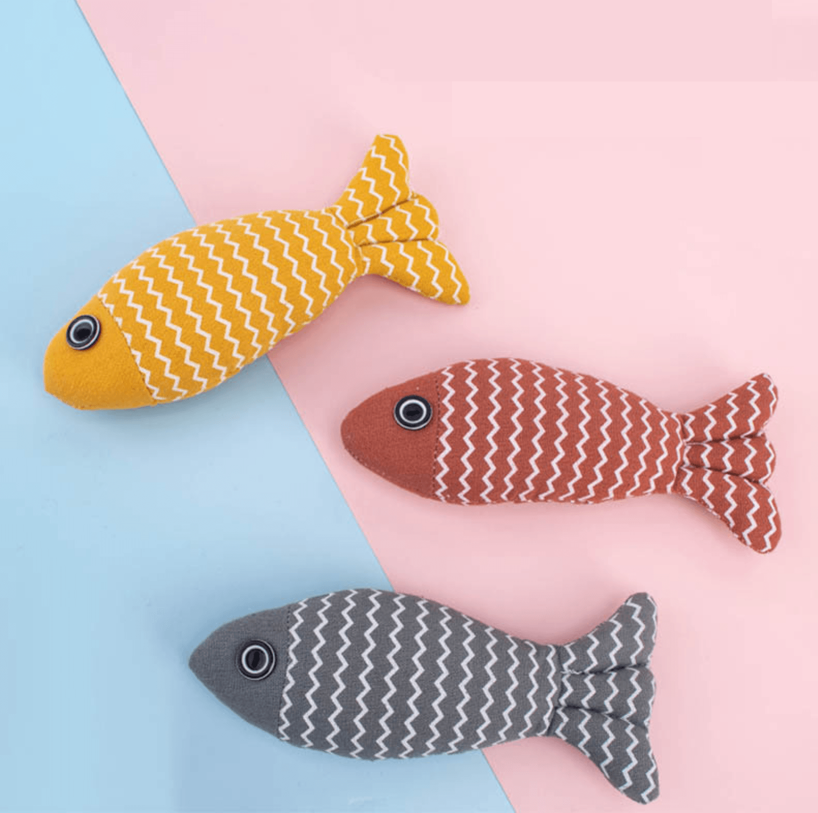 Realistic Burlap Fish Cat Toy with Catnip