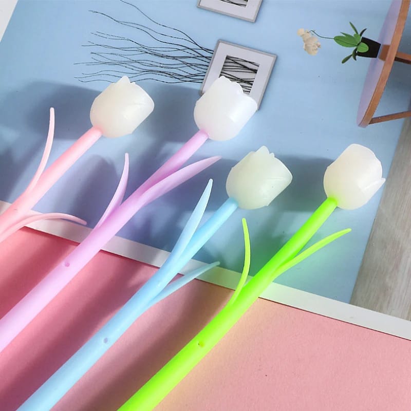 Lovely Flower shaped Gel-Pen (Random Design)