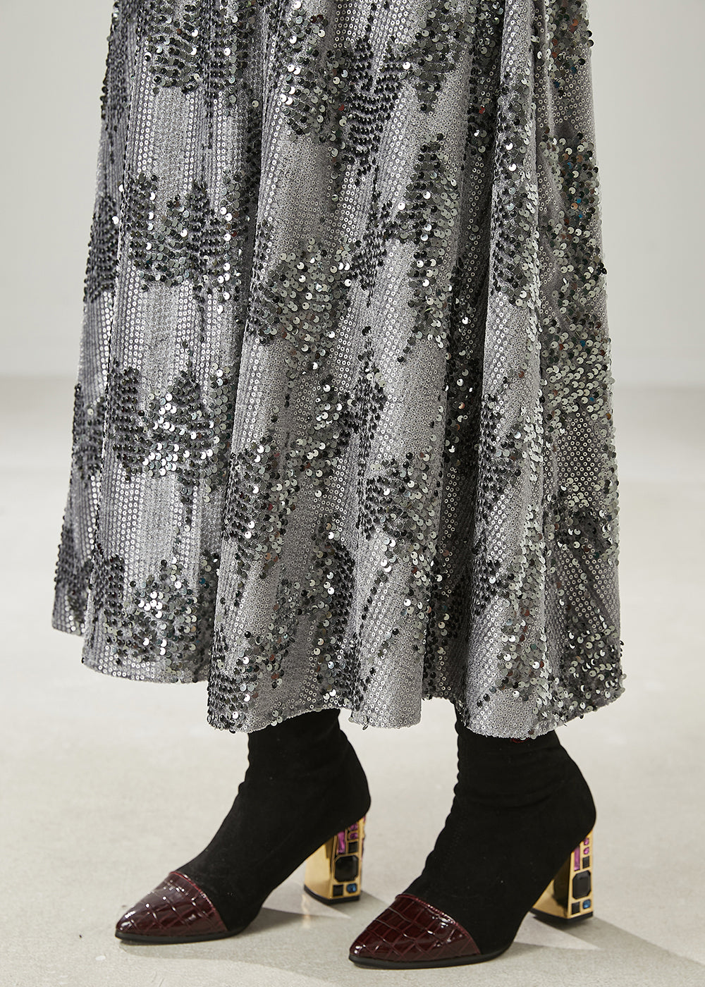 Grey Sequins Exra Large Hem Skirt Summer